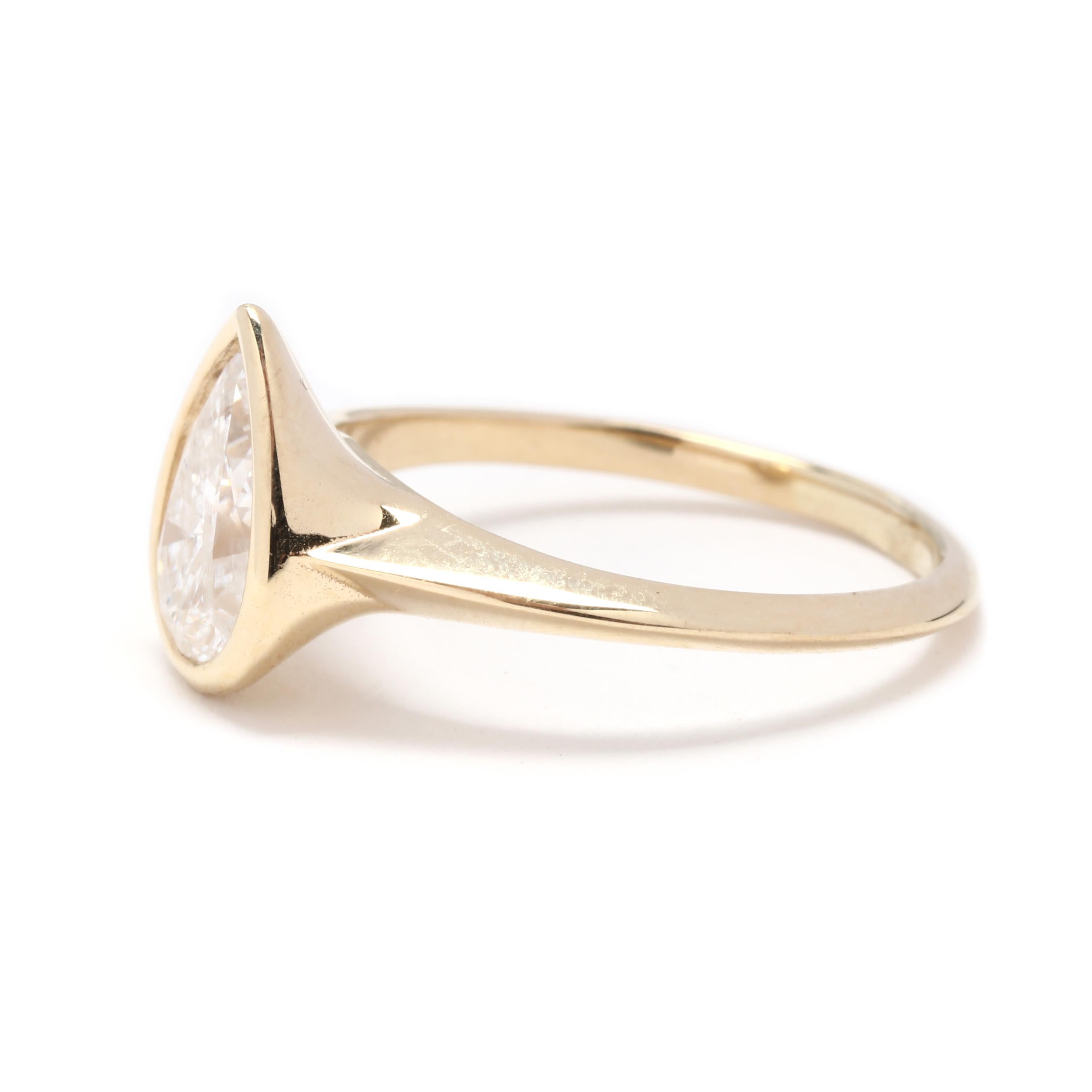 1.35ct Pear Diamond Solitaire Engagement Ring, 14KT Yellow Gold In Good Condition For Sale In McLeansville, NC