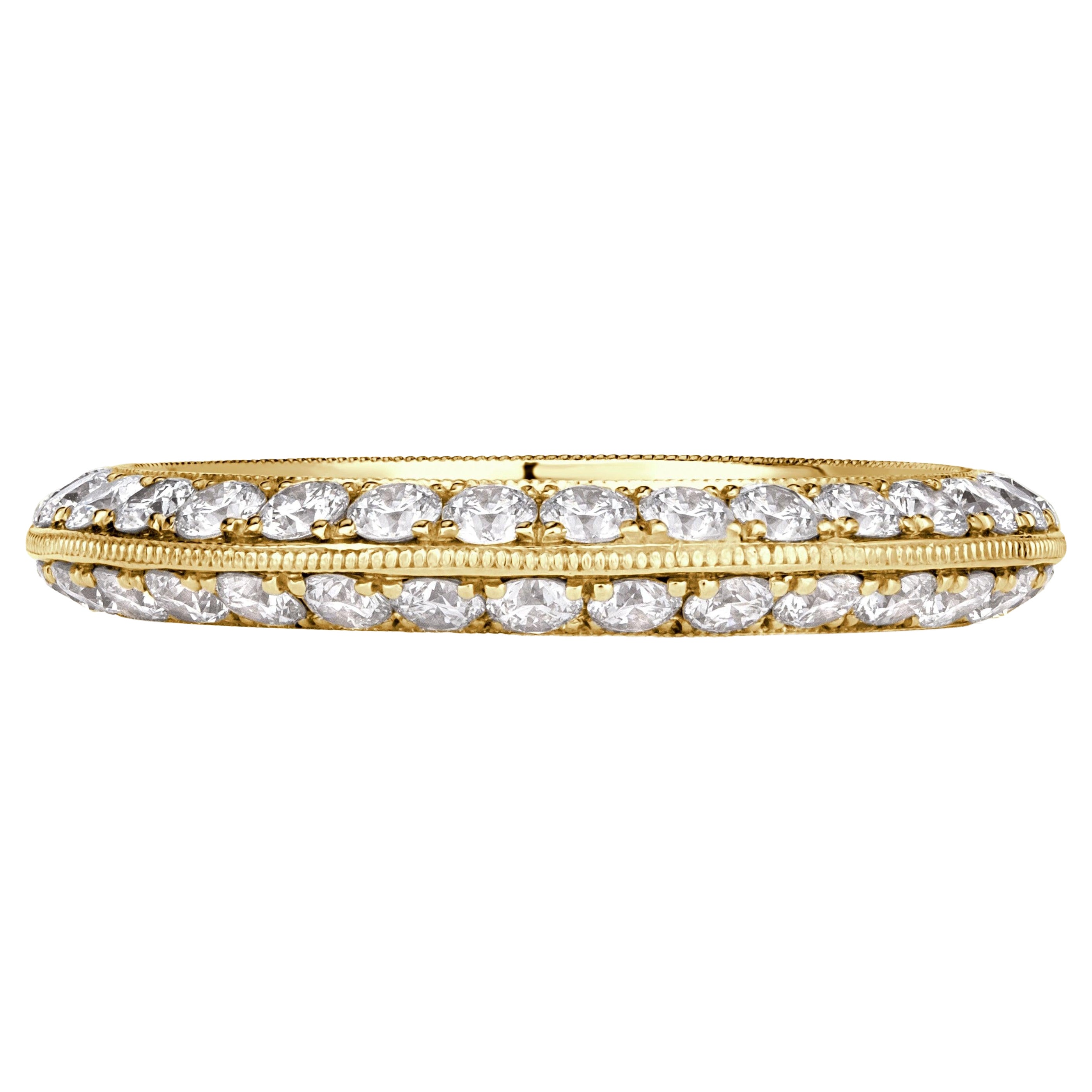 1.35ct Round Brilliant Cut Diamond Knife Edge Eternity Band in 18k Yellow Gold For Sale