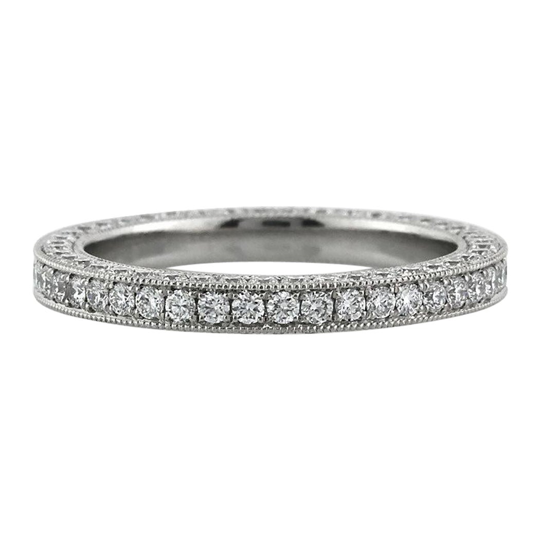 1,35ct Runder Diamant im Brillantschliff Dreiseitiges Pavé Eternity Band aus Platin