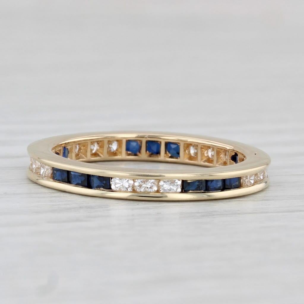 1.35ctw Blue Sapphire Diamond Eternity Band 14k Gold Stackable Wedding Ring In Good Condition For Sale In McLeansville, NC