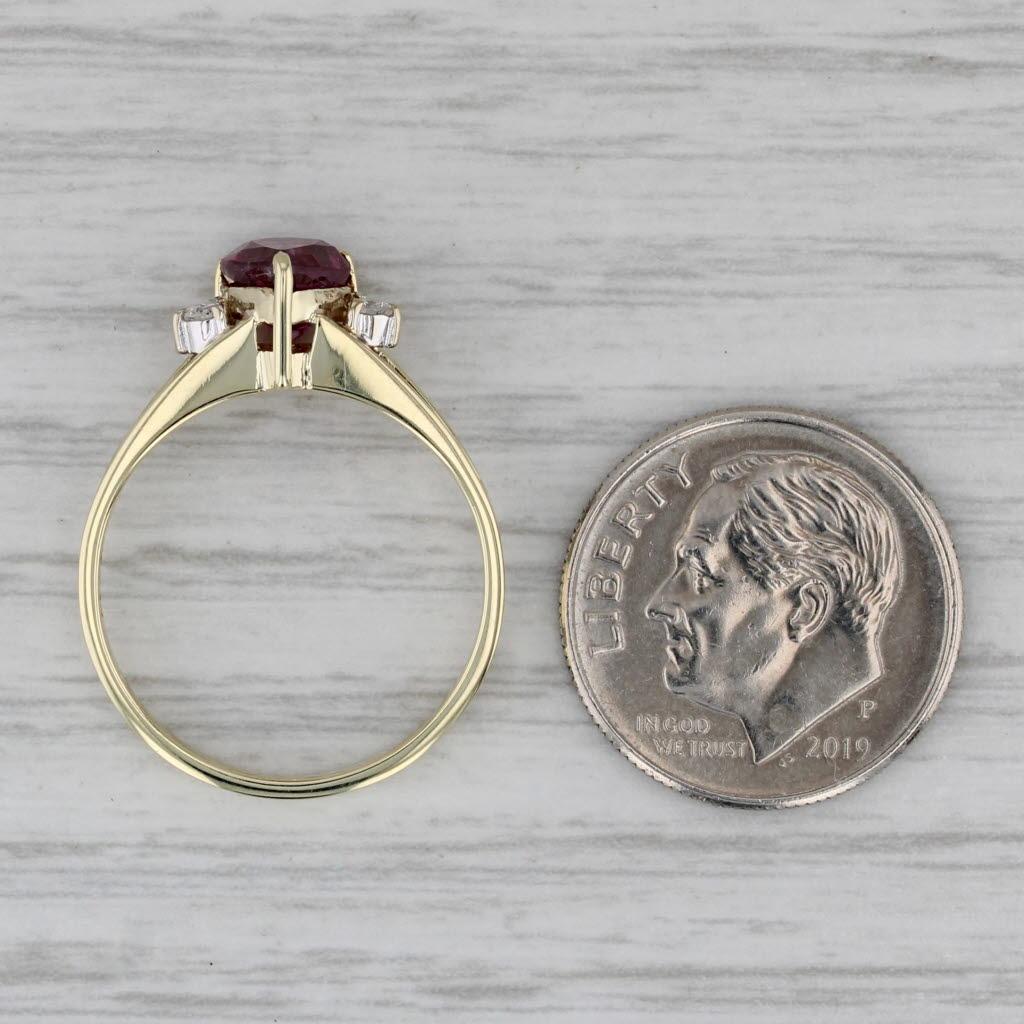 Bague en or jaune 14 carats avec diamants et rubis poire de 1,35 ctw, taille 6,5 en vente 4