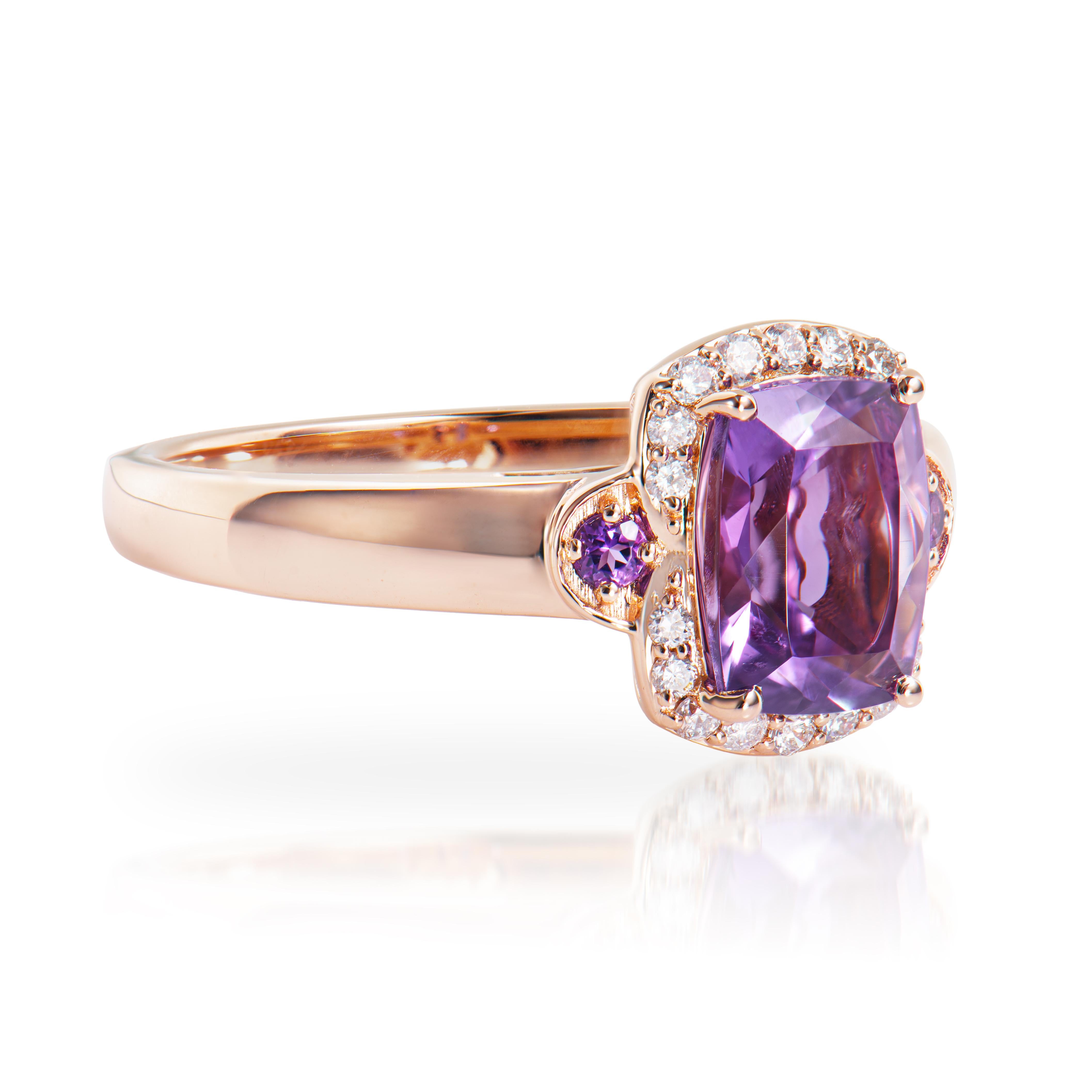 Presented A stunning variety of amethyst gemstones for those who respect quality and wish to wear them on any occasion or everyday basis. The rose gold amethyst fancy ring, embellished with diamonds, has a timeless and exquisite appeal.
  
Amethyst
