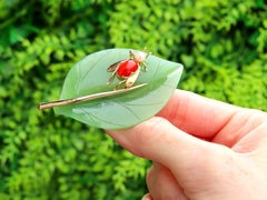 1.36 Carat Coral, Pearl, Chrysoprase and 14k Yellow Gold Leaf Brooch Circa 1990