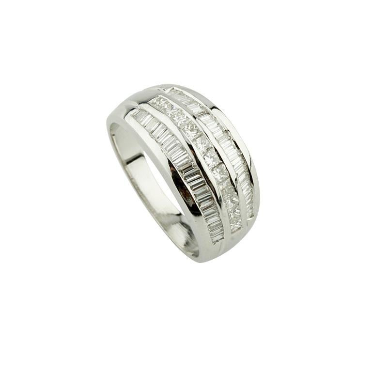 1.36 Carat Diamond Three-Row Band Ring in White Gold In Good Condition For Sale In Sherman Oaks, CA