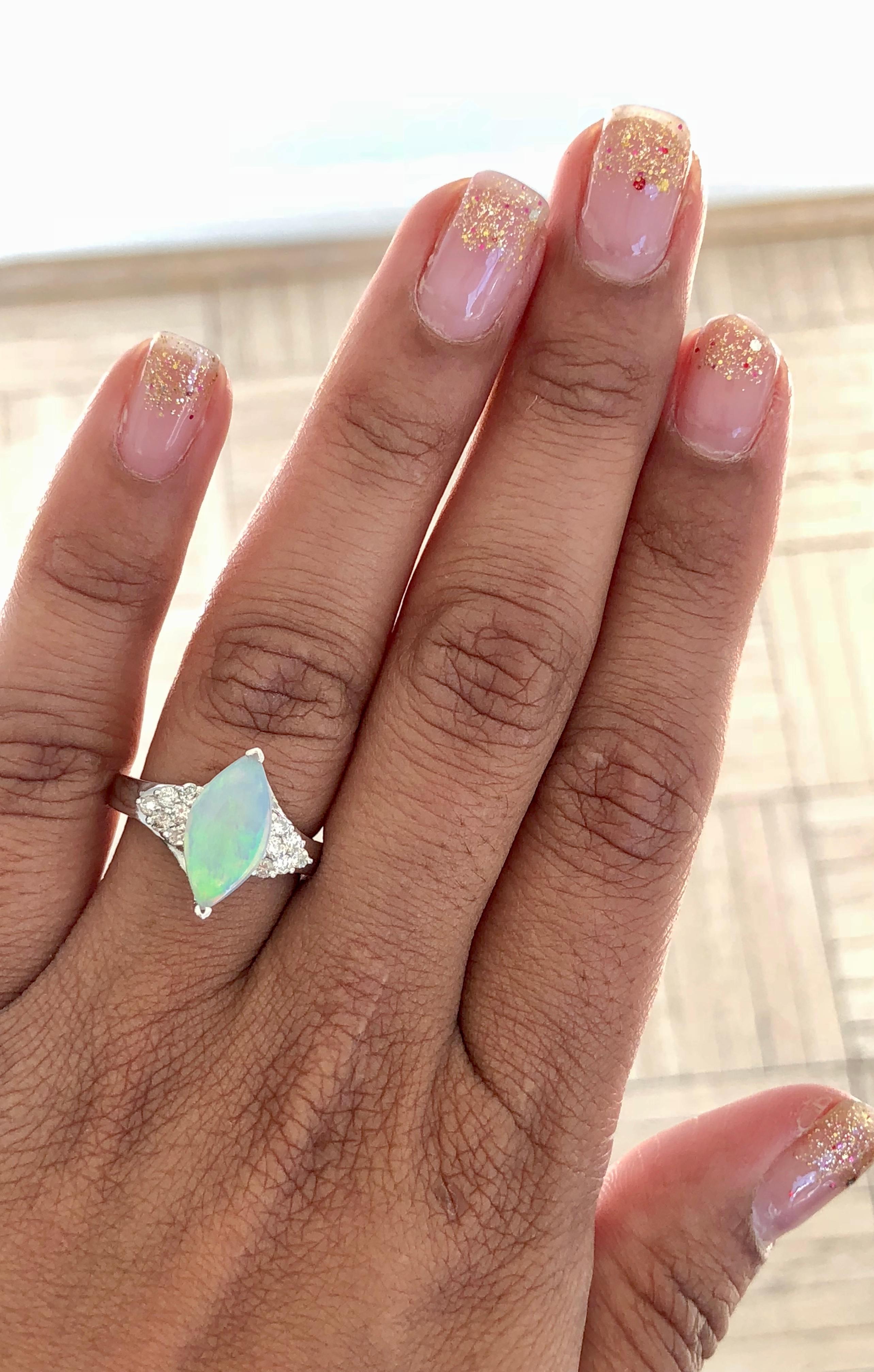 1.36 Carat Opal Diamond 14 Karat White Gold Ring In New Condition In Los Angeles, CA