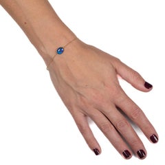 Bracelet en or jaune 18 carats avec opale bleue ovale Lightning Ridge de 1,36 carat
