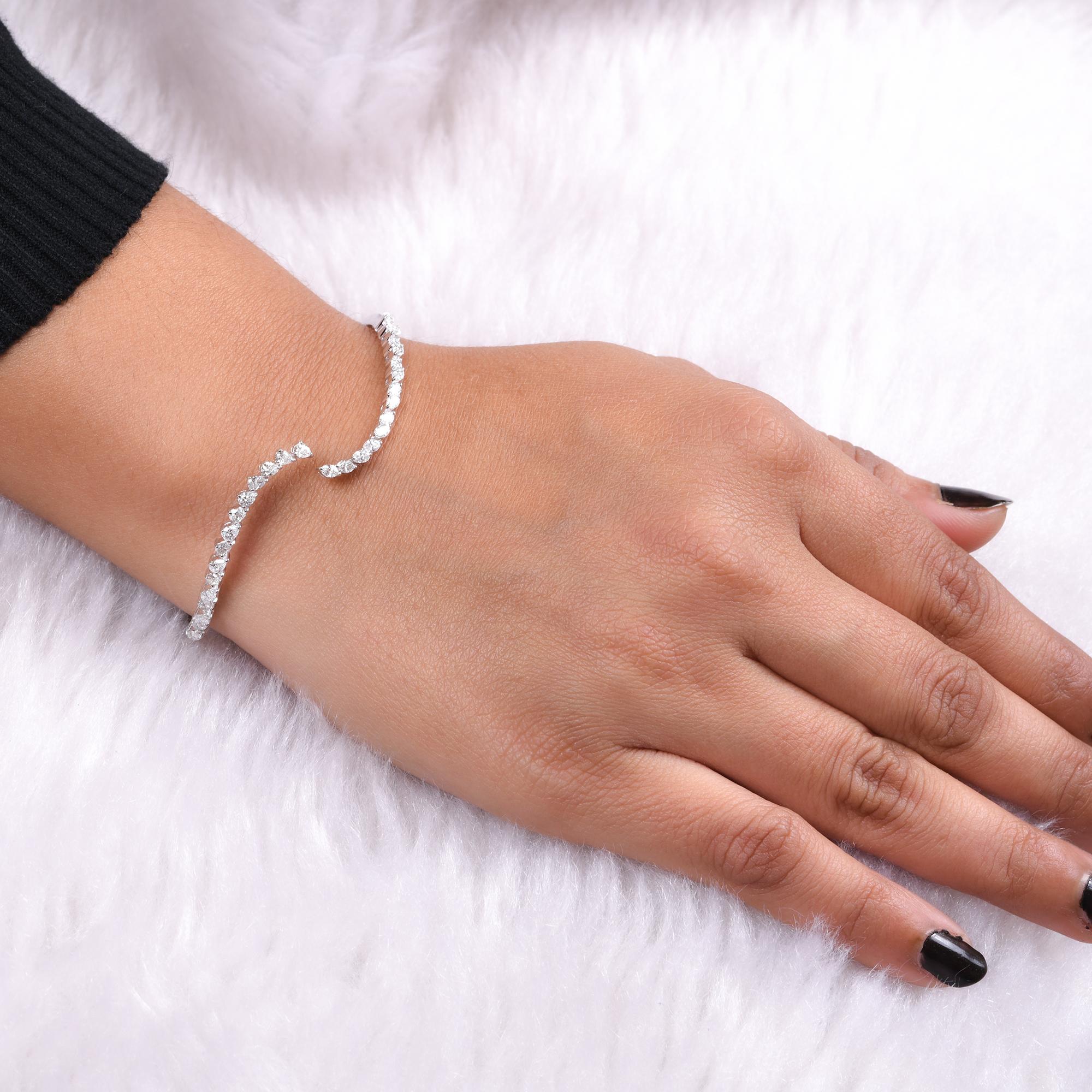 Women's 1.36 Carat Pear Diamond Wave Design Bangle Bracelet 18 Karat White Gold Jewelry For Sale