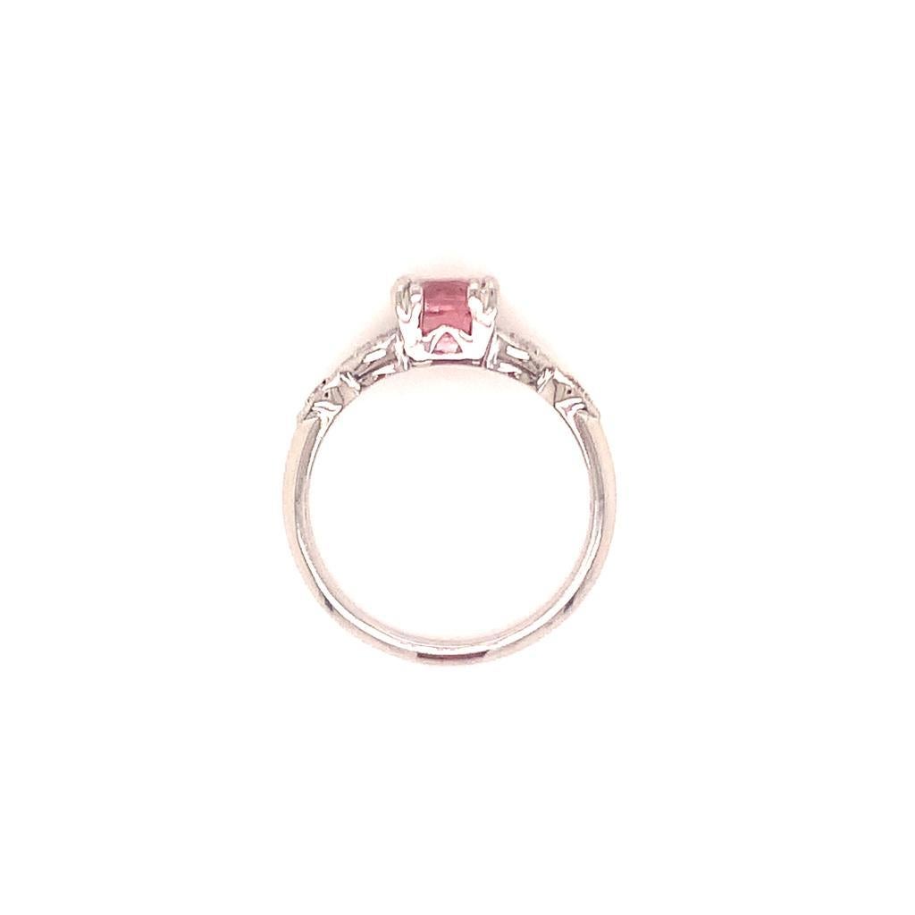 Square Cut Certified 1.36 Carat Square Padparadscha Sapphire and Diamond Ring in Platinum For Sale