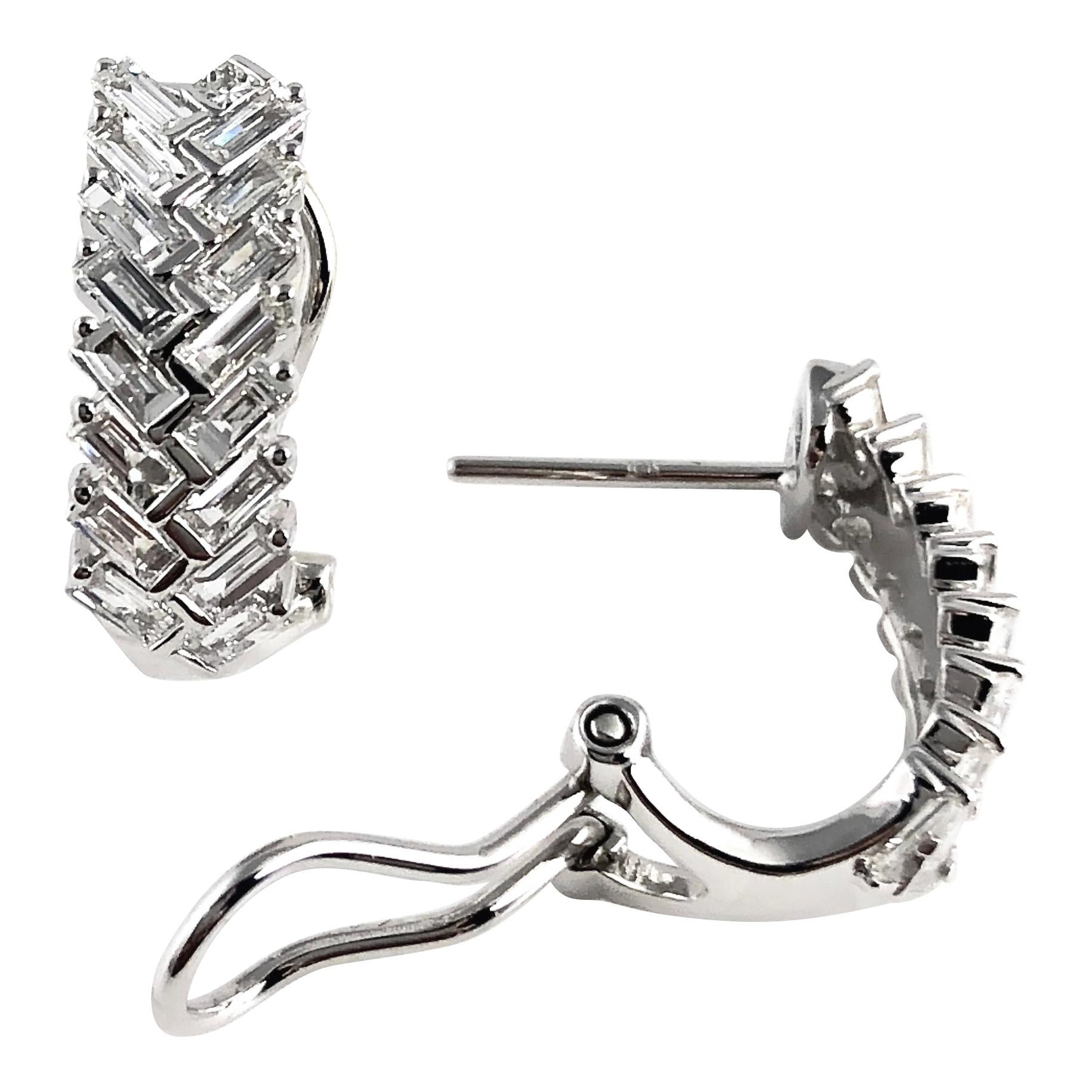 These lovely lever-back stud earrings feature baguette diamonds in an interlocking chevron pattern. The total diamond weight is 1.36 carats. 

Last call winter sale.
Sale ends February 19, 2019.

Many of our items have matching companion pieces.