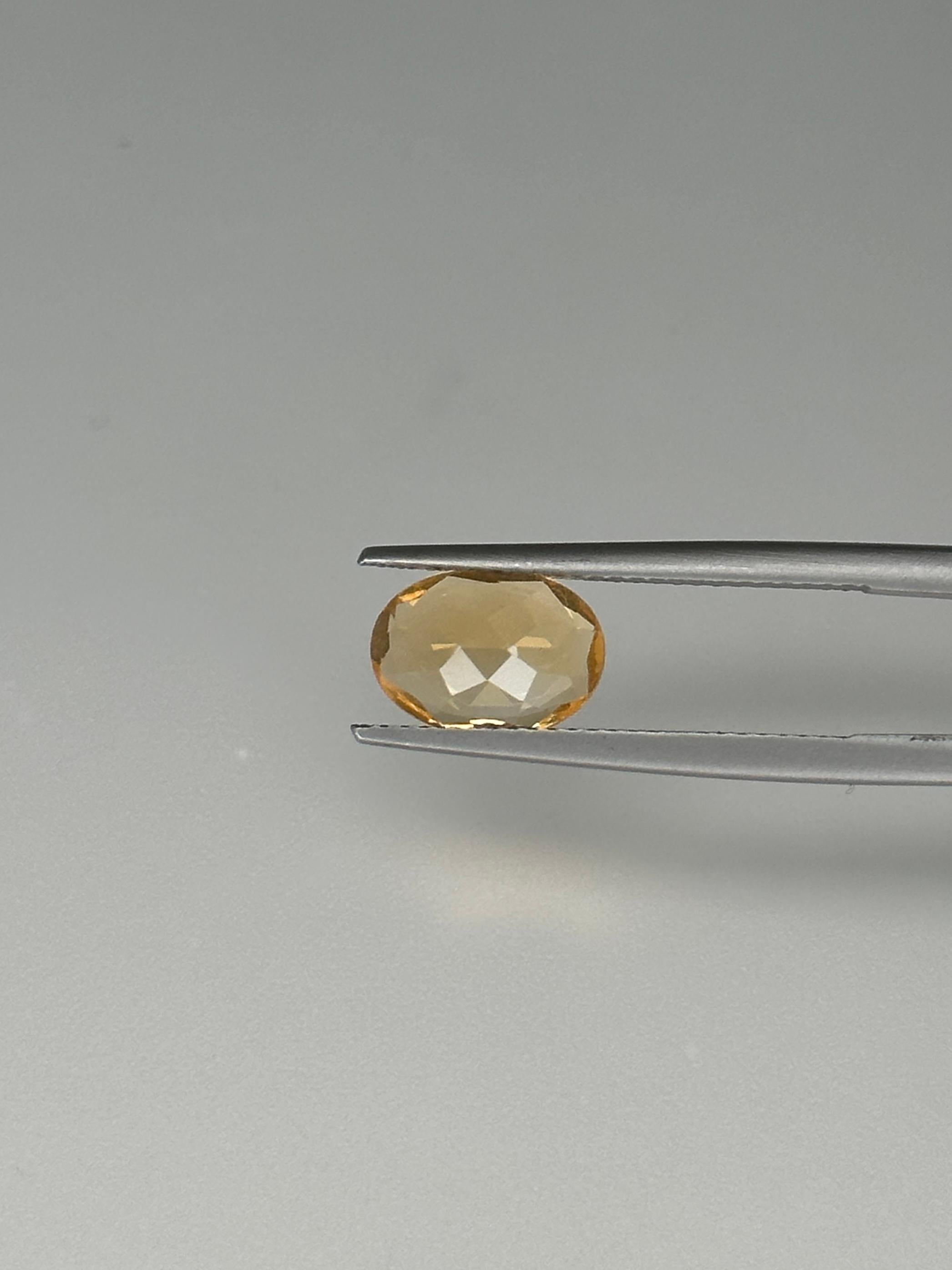 1,36 Karat Gelber Opal 1