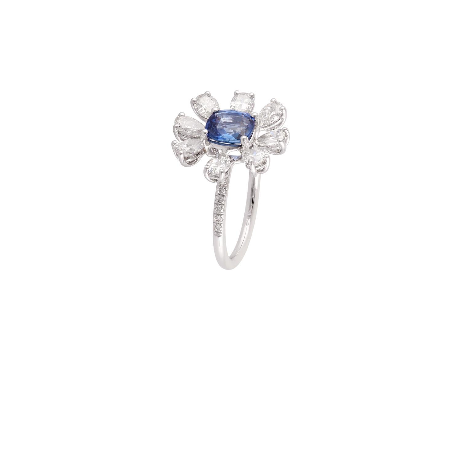 Cushion Cut 1.36 Carats Sapphire and Diamond Ring  18k White Gold For Sale