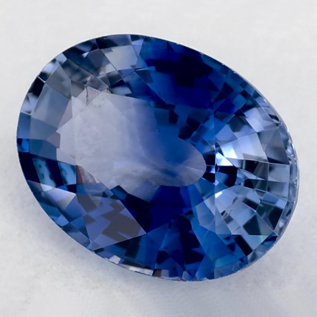 Una piedra de nacimiento de septiembre muy preciosa con un encantador color azul. Se cree que traen buena suerte y fortuna a la vida.

Explora la vibrante colección de esmeraldas, rubíes y zafiros de nuestra tienda, disponibles como gemas sueltas y