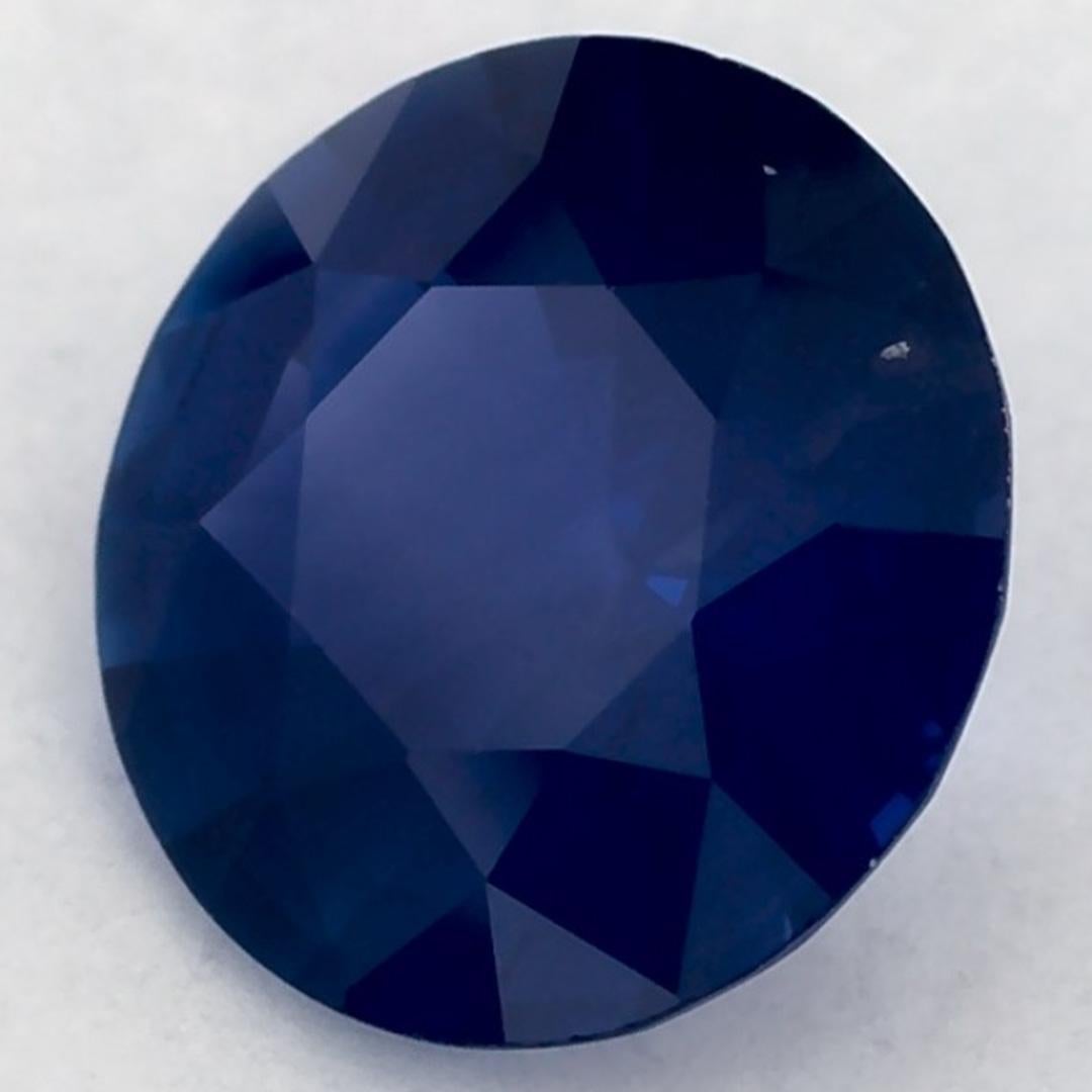 Dieser natürliche blaue Saphir bietet Eleganz und Raffinesse. Mit seiner satten Farbsättigung und seinem präzisen Schliff ist er das perfekte Herzstück für einen Verlobungsring oder ein luxuriöses Schmuckdesign.

Dieser Saphir stammt aus Sri Lanka