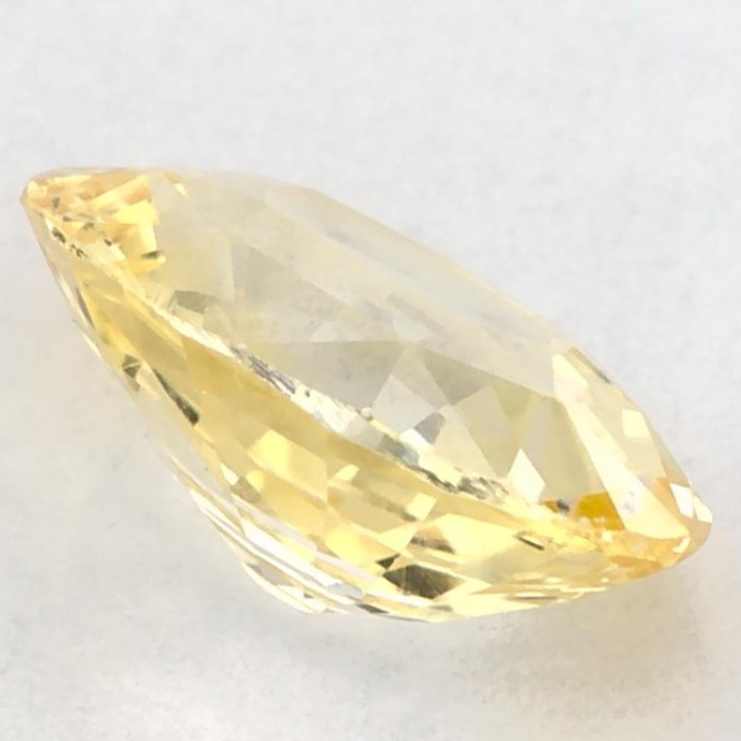 1.36 carati di zaffiro giallo ovale sfuso in vendita 1