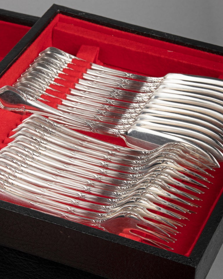 136Piece Set of Silver Plated Flatware in Canteen made by Wellner For