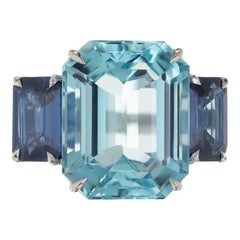 13.60 Carat Natural Aquamarine Sapphire Platinum Three-Stone Cocktail Ring