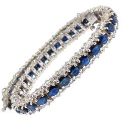 13.60 Carat Natural Sapphire Diamonds Tennis Bracelet 14 Karat Three-Row