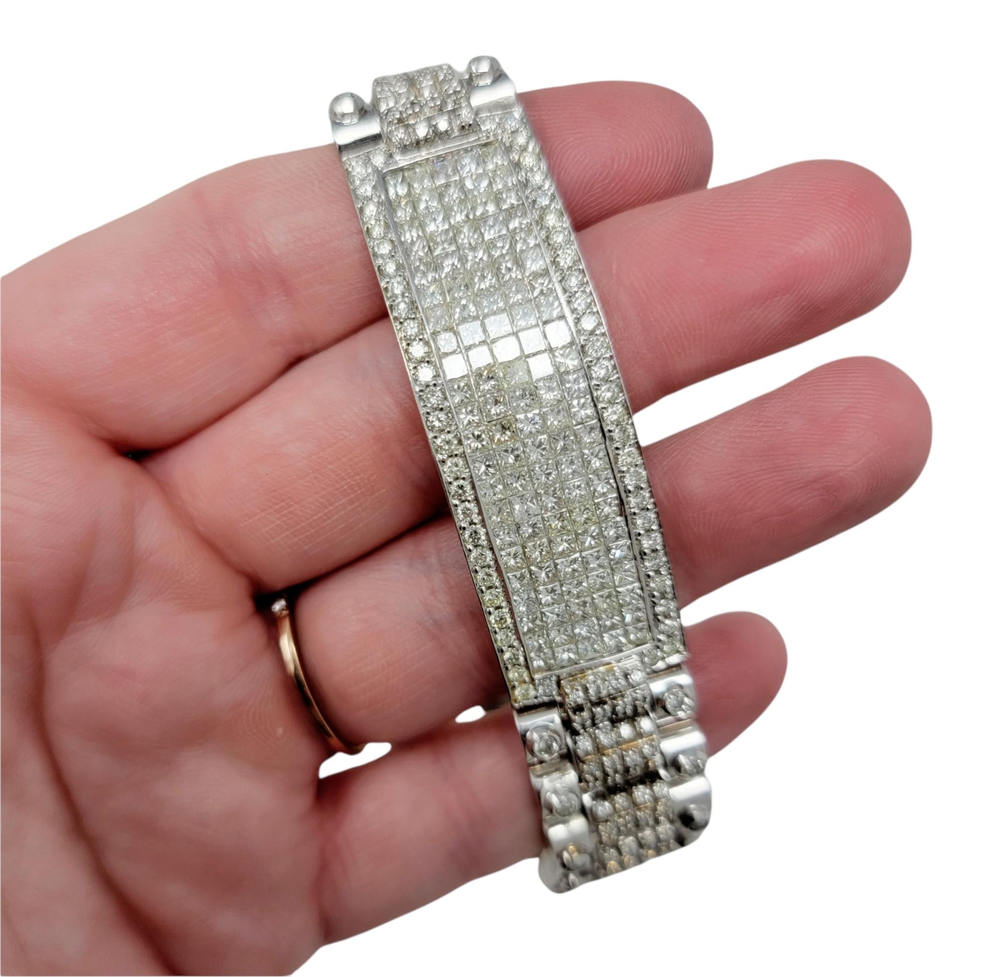 13.60 Carats Mens Round and Square Diamond Watch Link Bracelet in 18 Karat Gold For Sale 4