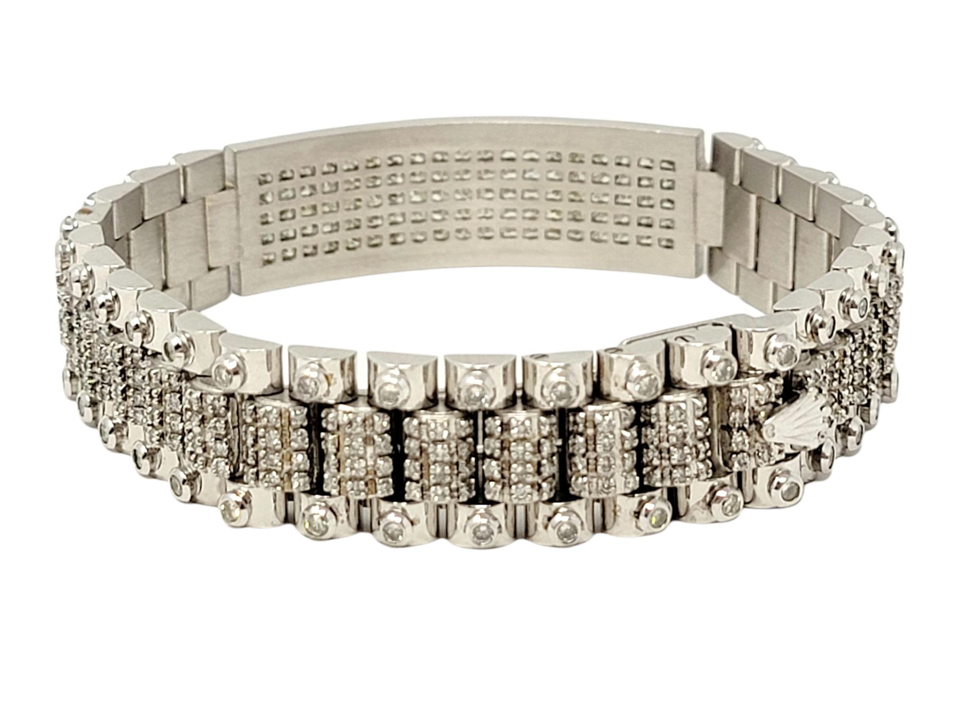 Quadrato Bracciale A Link con diamanti tondi e quadrati da 13,60 carati per uomo in oro 18 carati in vendita