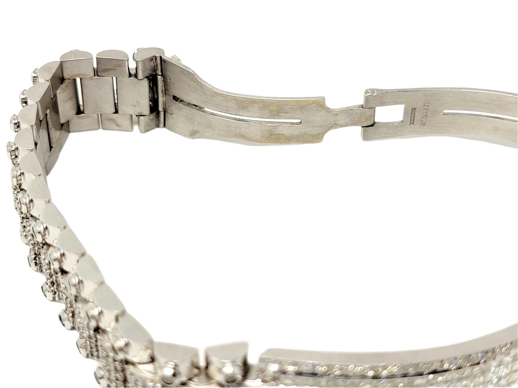 Bracelet à maillons de montre pour homme en or 18 carats avec diamants ronds et carrés de 13,60 carats en vente 3