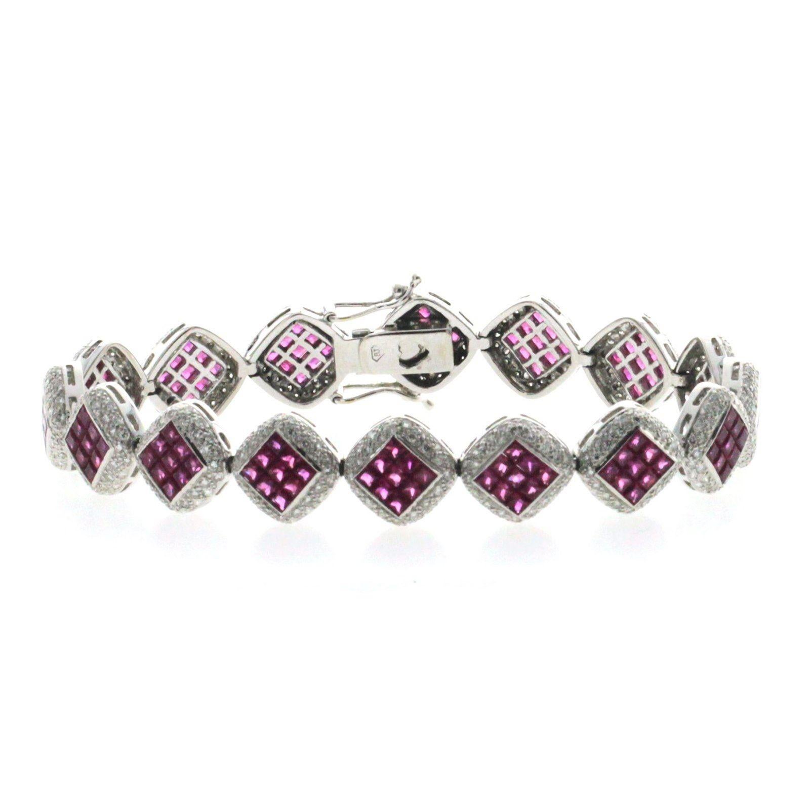 13.60 Carat Natural Ruby and 2.75 Carat Diamonds 18 Karat White Gold Bracelet In New Condition For Sale In Los Angeles, CA