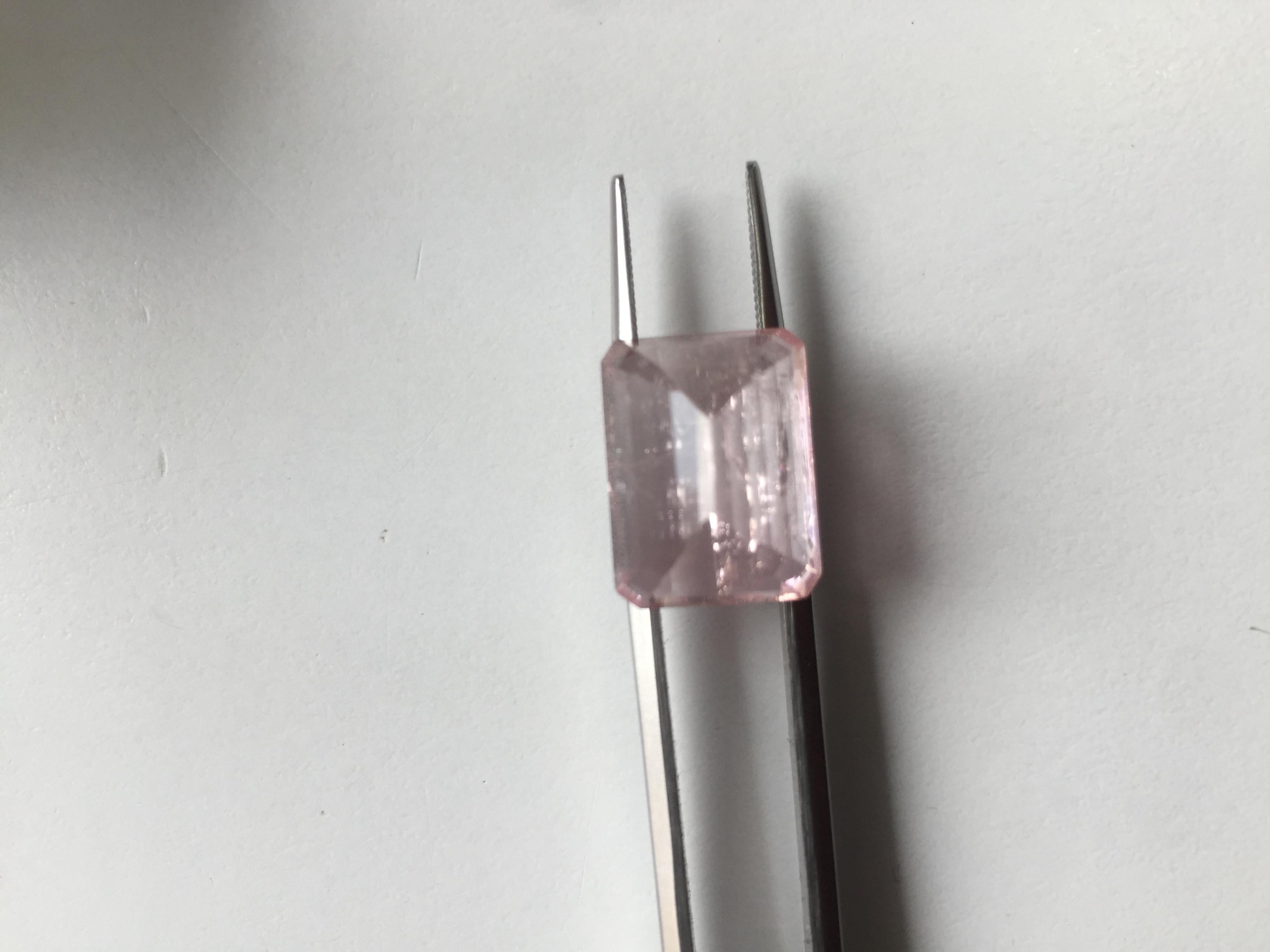 13.61 Carats Peach Pink Tourmaline Emerald Cut for Fine Jewelry Ring Gemstone For Sale 1