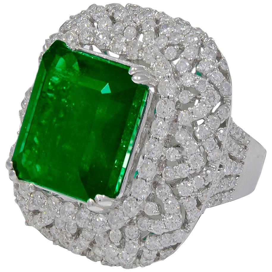  13.62 Carat  Emerald Cut  Emerald And 4.5 Carat Diamond 18K Gold Cocktail Ring 