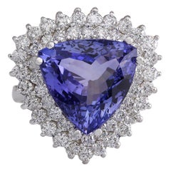 Bague en or blanc 14 carats avec tanzanite naturelle et diamants