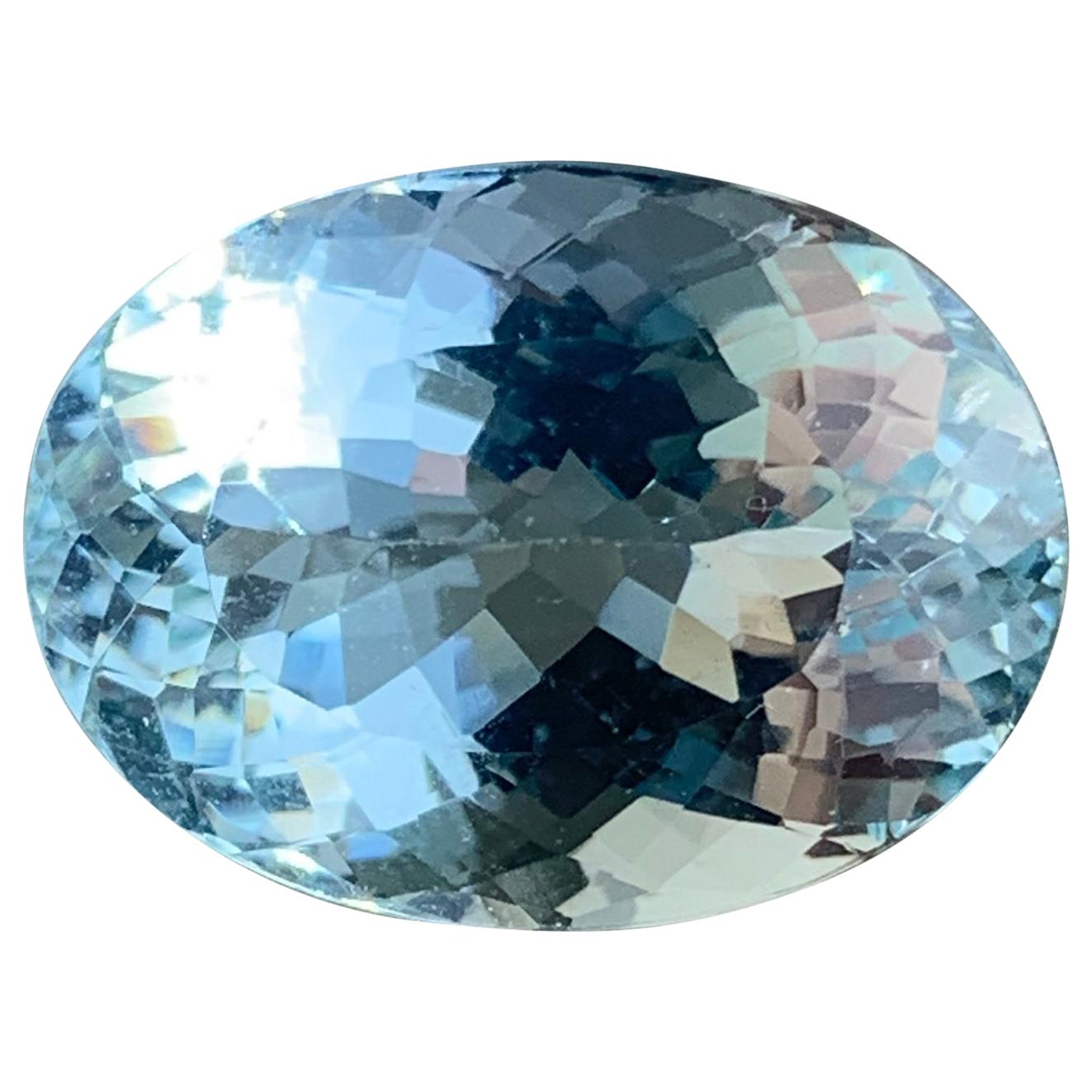 13,63 Karat Ovaler Aquamarin Loser Edelstein im Angebot