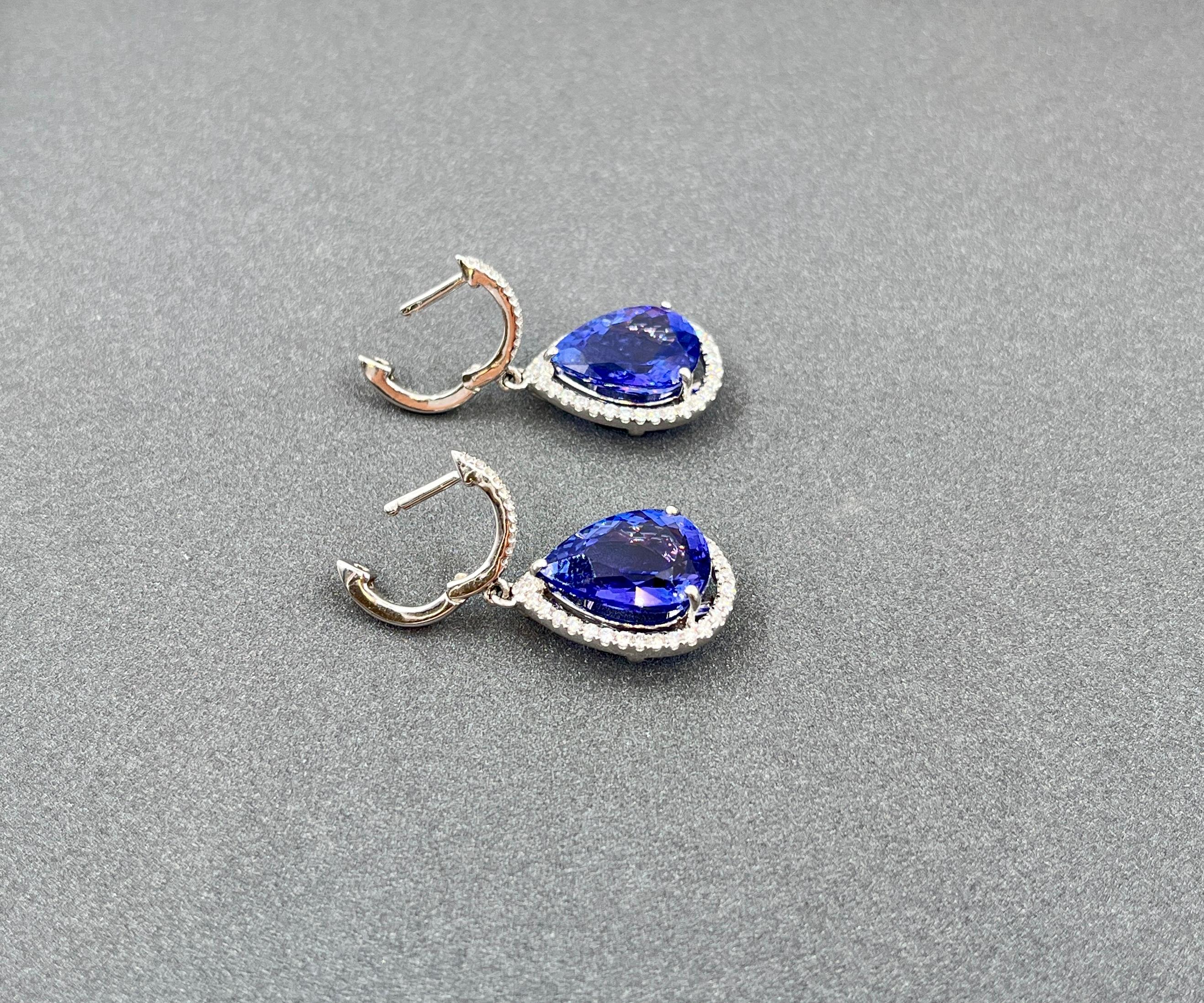 Taglio a goccia Orecchino con tanzanite naturale e diamante da 13,63 carati in vendita
