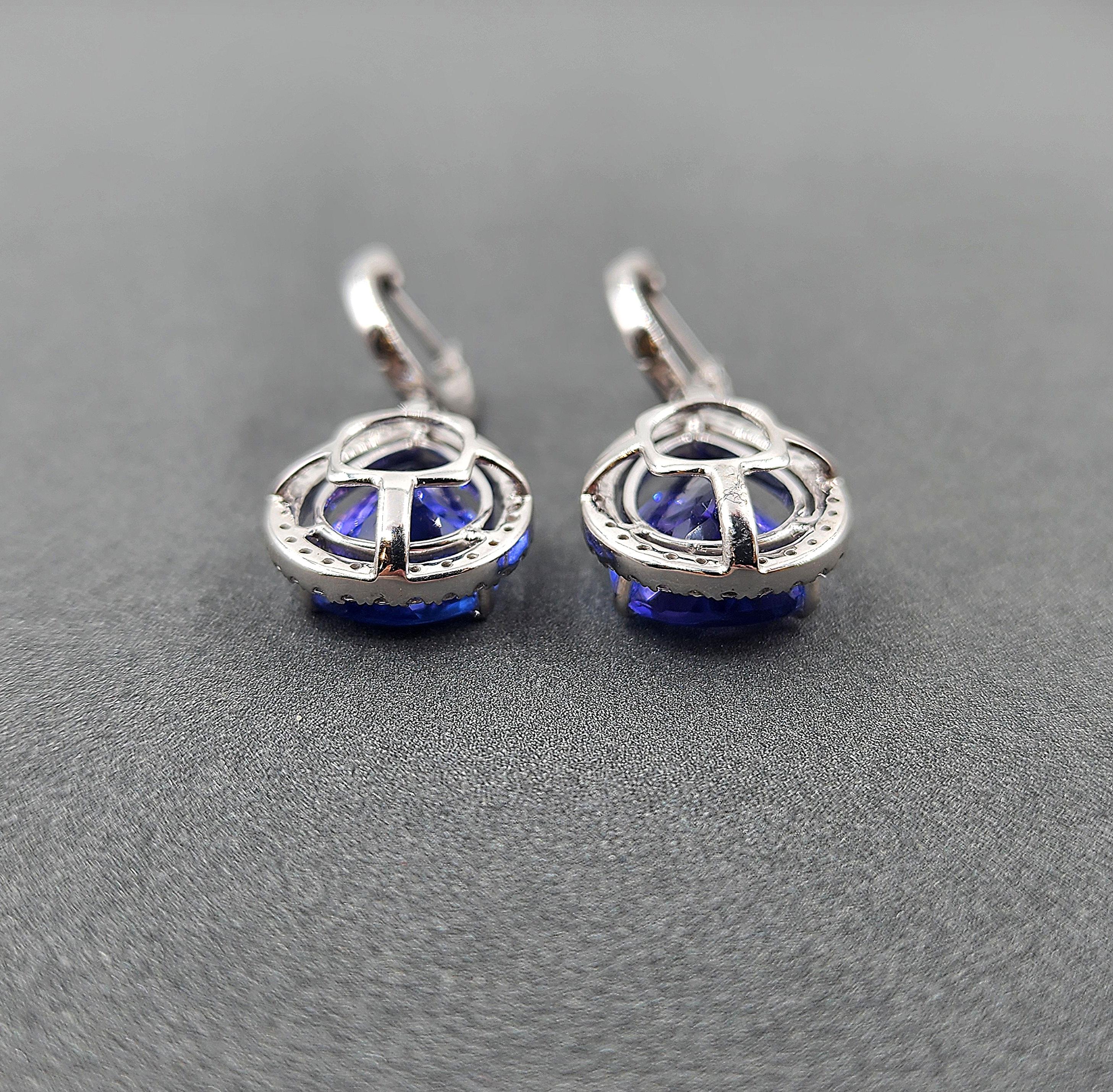 13.63 ct Natural Tanzanite & Diamond Earring In New Condition For Sale In Chicago, IL