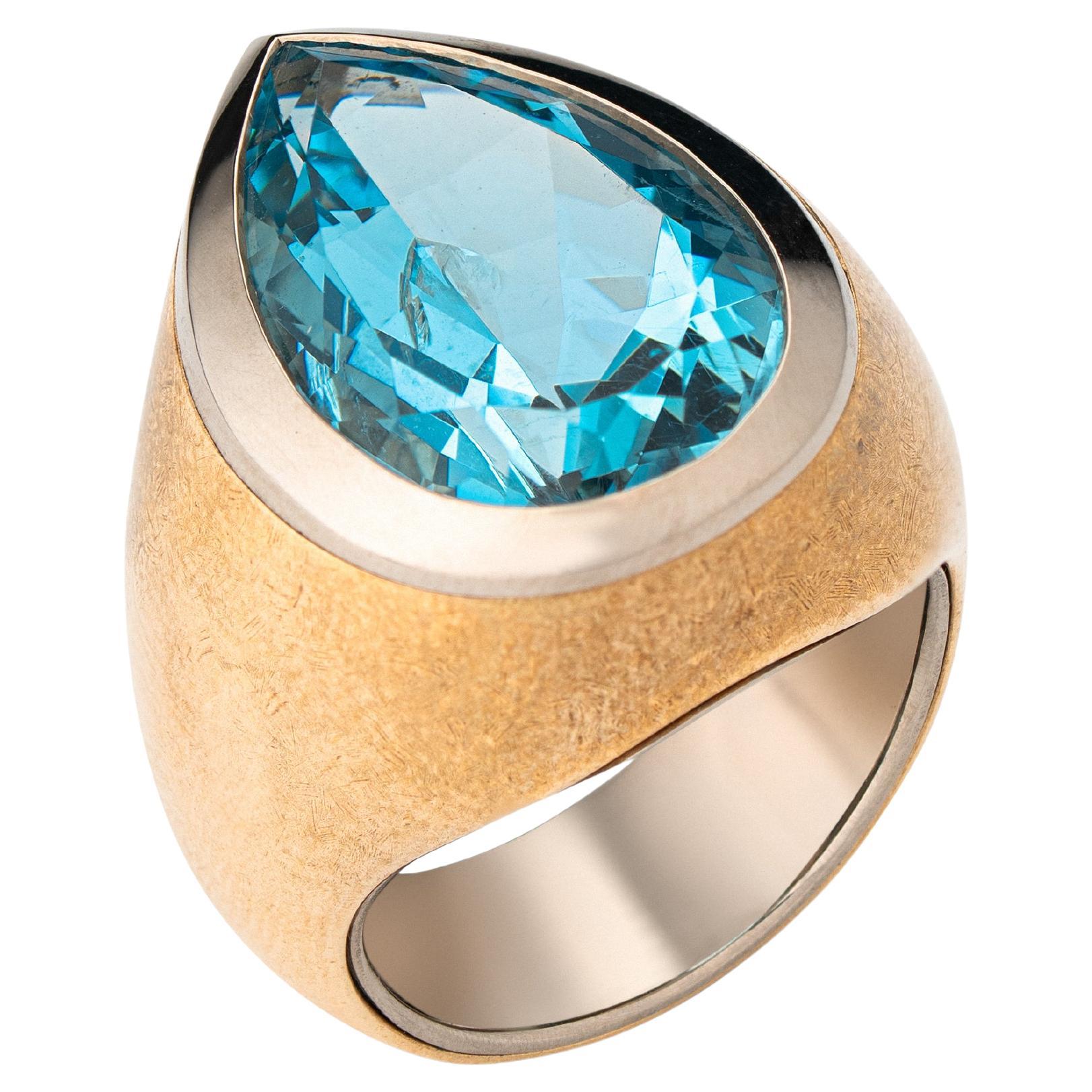 13.65 Carat Aquamarine Bronze White Gold Ring by Wagner Preziosen