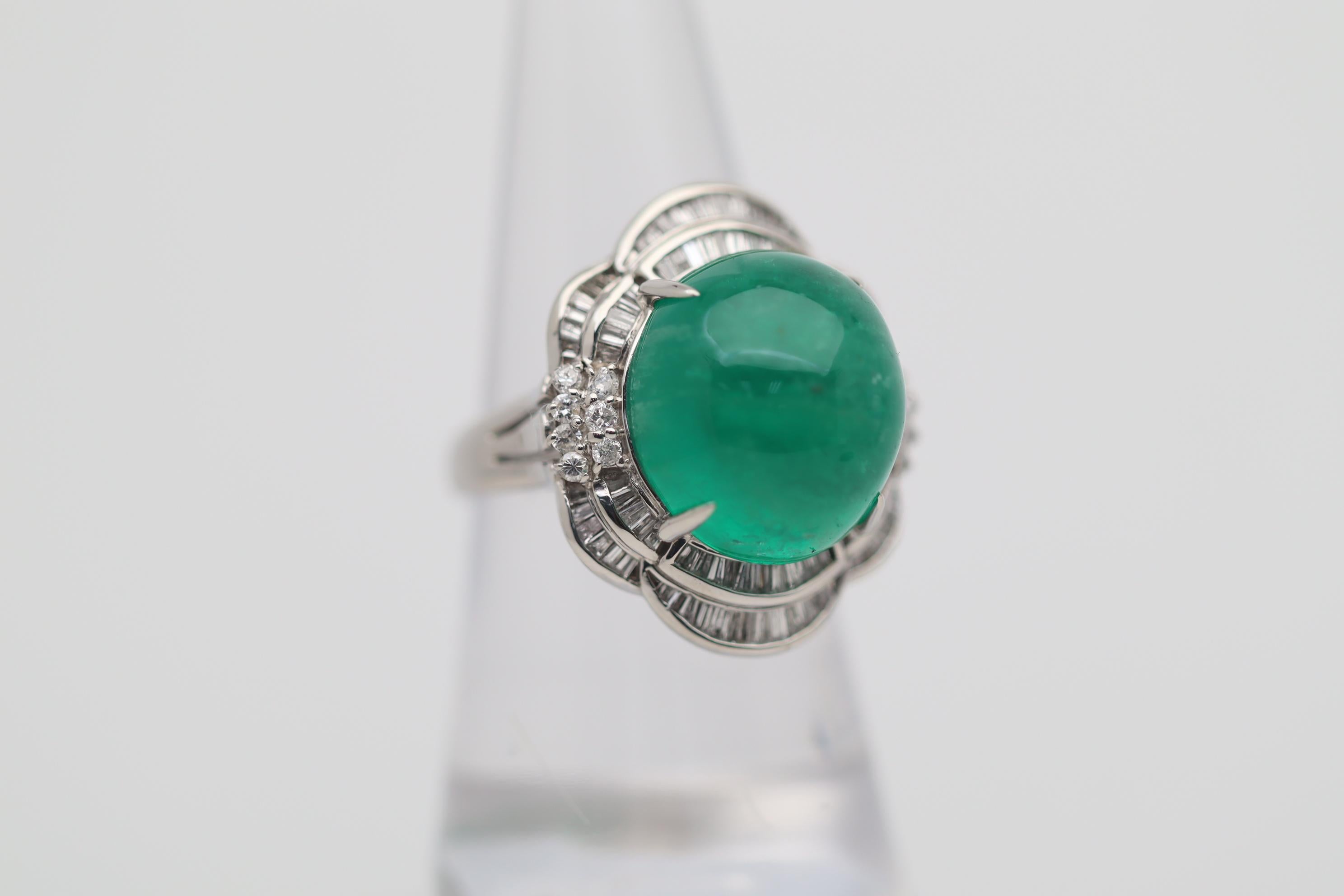 13.65 Carat Cabochon Emerald Diamond Platinum Cocktail Ring In New Condition In Beverly Hills, CA