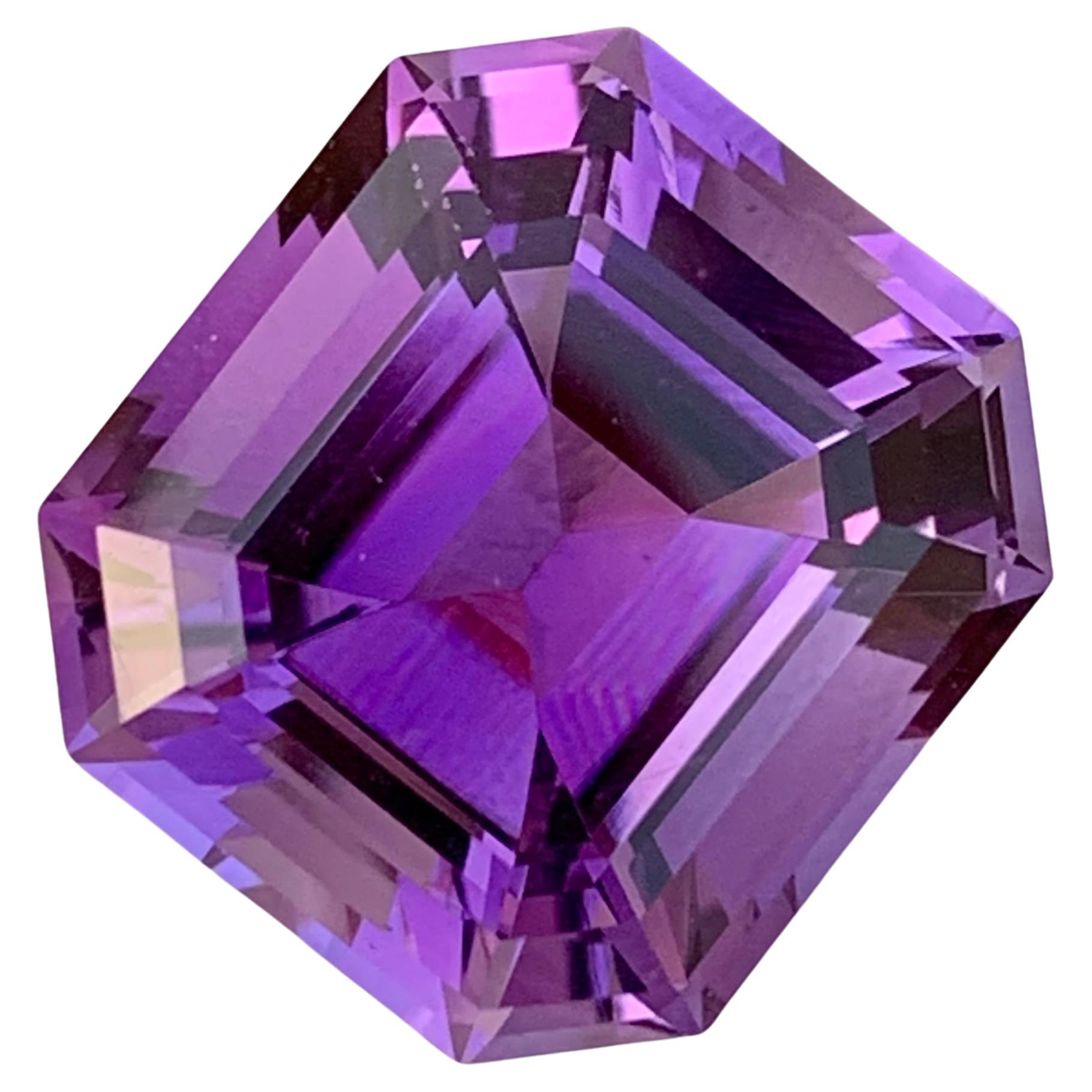 13.65 Carat Natural Loose Amethyst Octagon Shape Gem For Necklace Jewellery