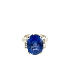13.65ct Ceylon Oval Sapphire & Baguette Diamond Ring 18ct White Gold