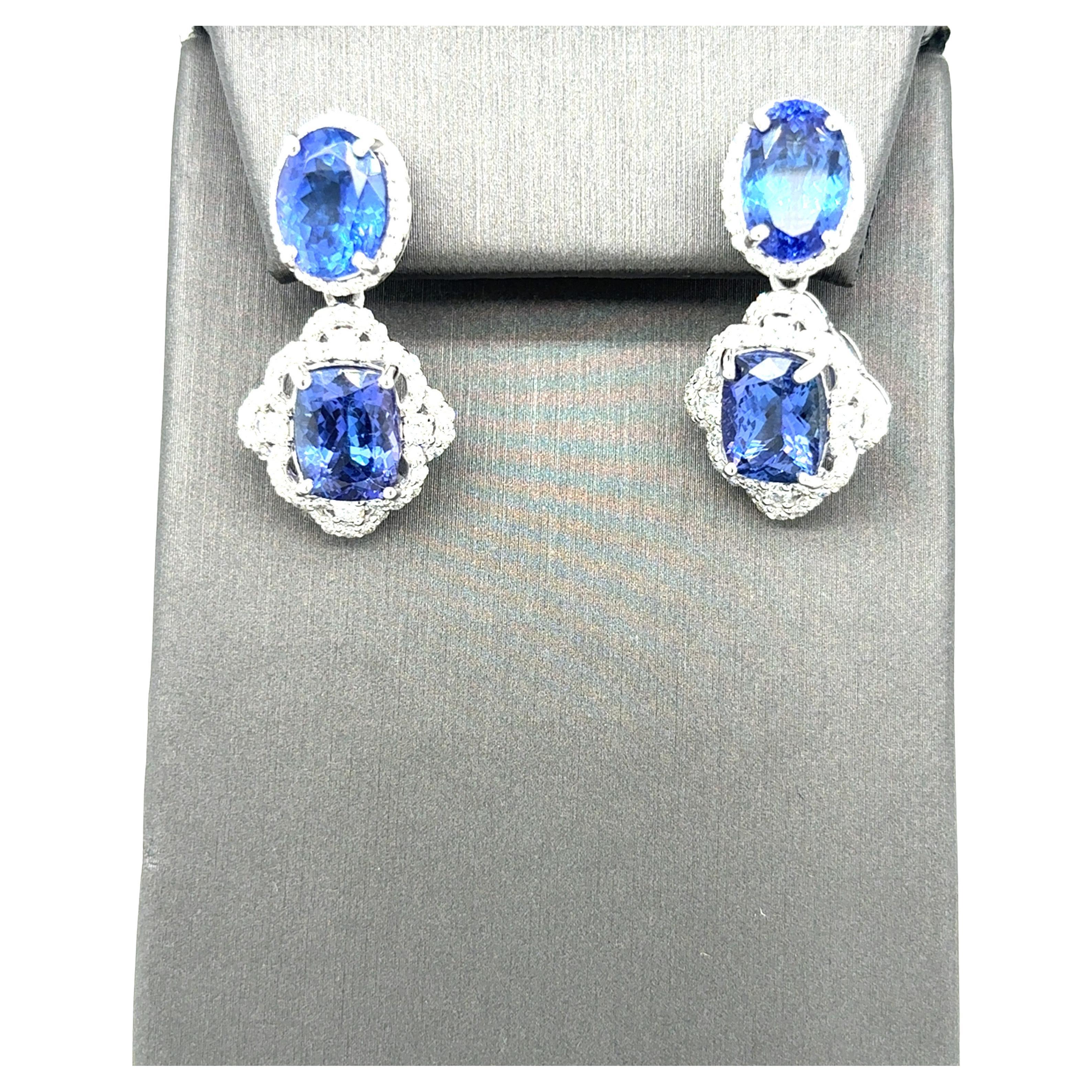 13,68 Karat gemischter Schliff Tansanit-Diamant-Baumel-Ohrringe im Angebot