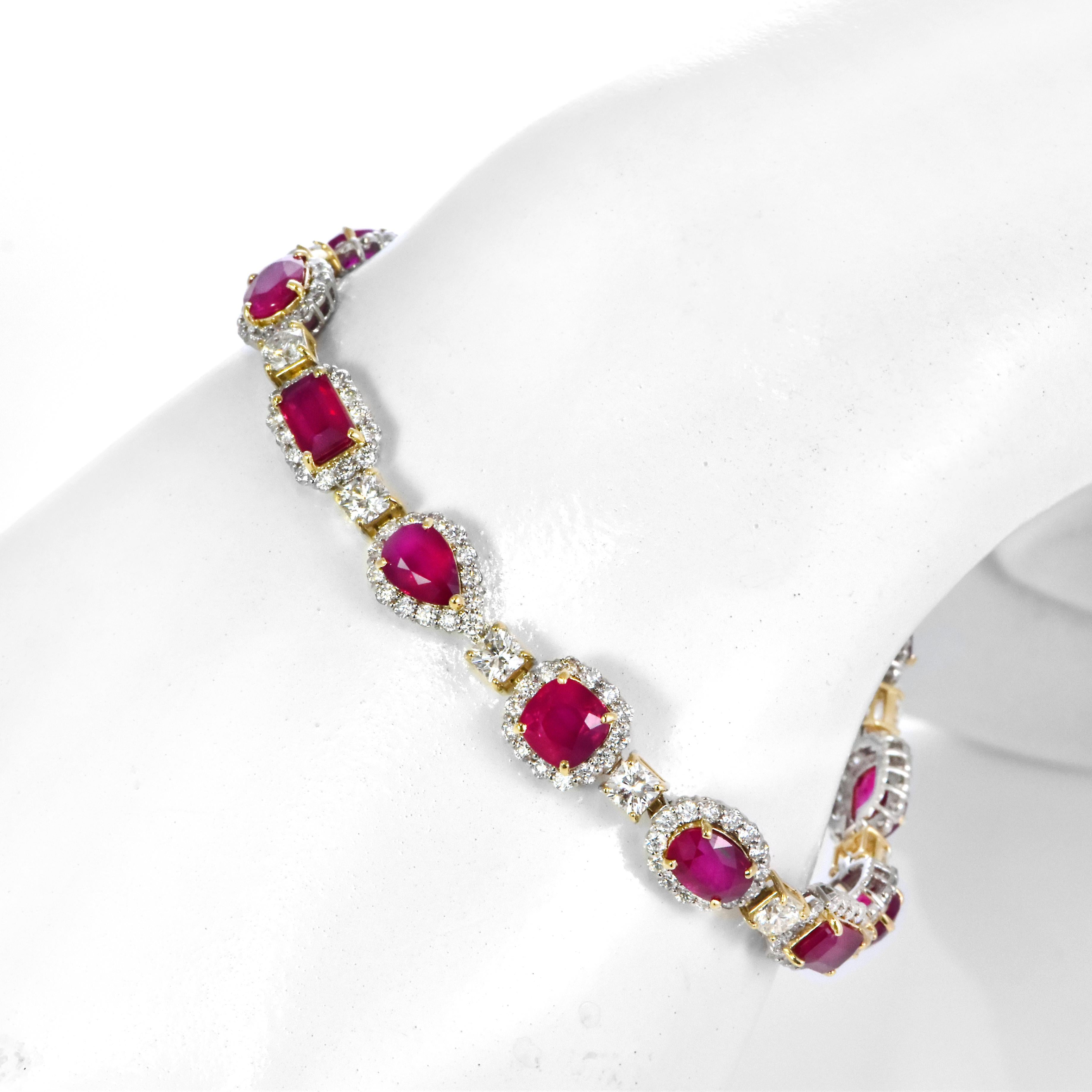 13.68 Carat Natural Burmese Rubies & Diamond Bracelet Made in Platinum/18K Gold For Sale 3