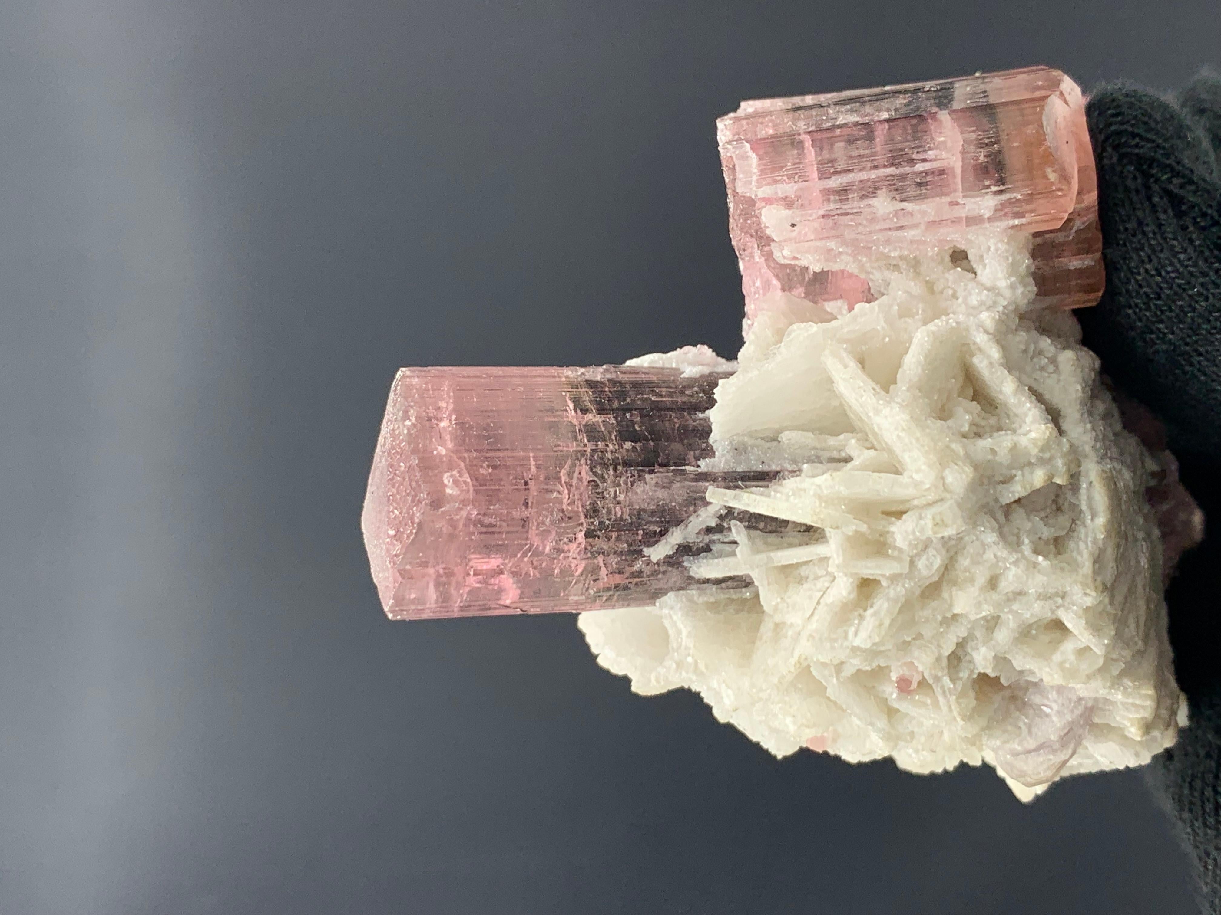 Rock Crystal 136.98 Gram Beautiful Bi Color Tourmaline Specimen From Skardu, Pakistan  For Sale