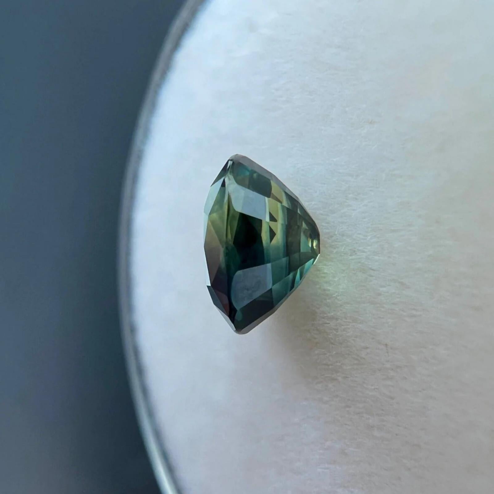 1,36ct Bi Farbe Saphir Einzigartig Australisch Blau Grün Kissenschliff 6,6x5,6mm VS im Angebot 1