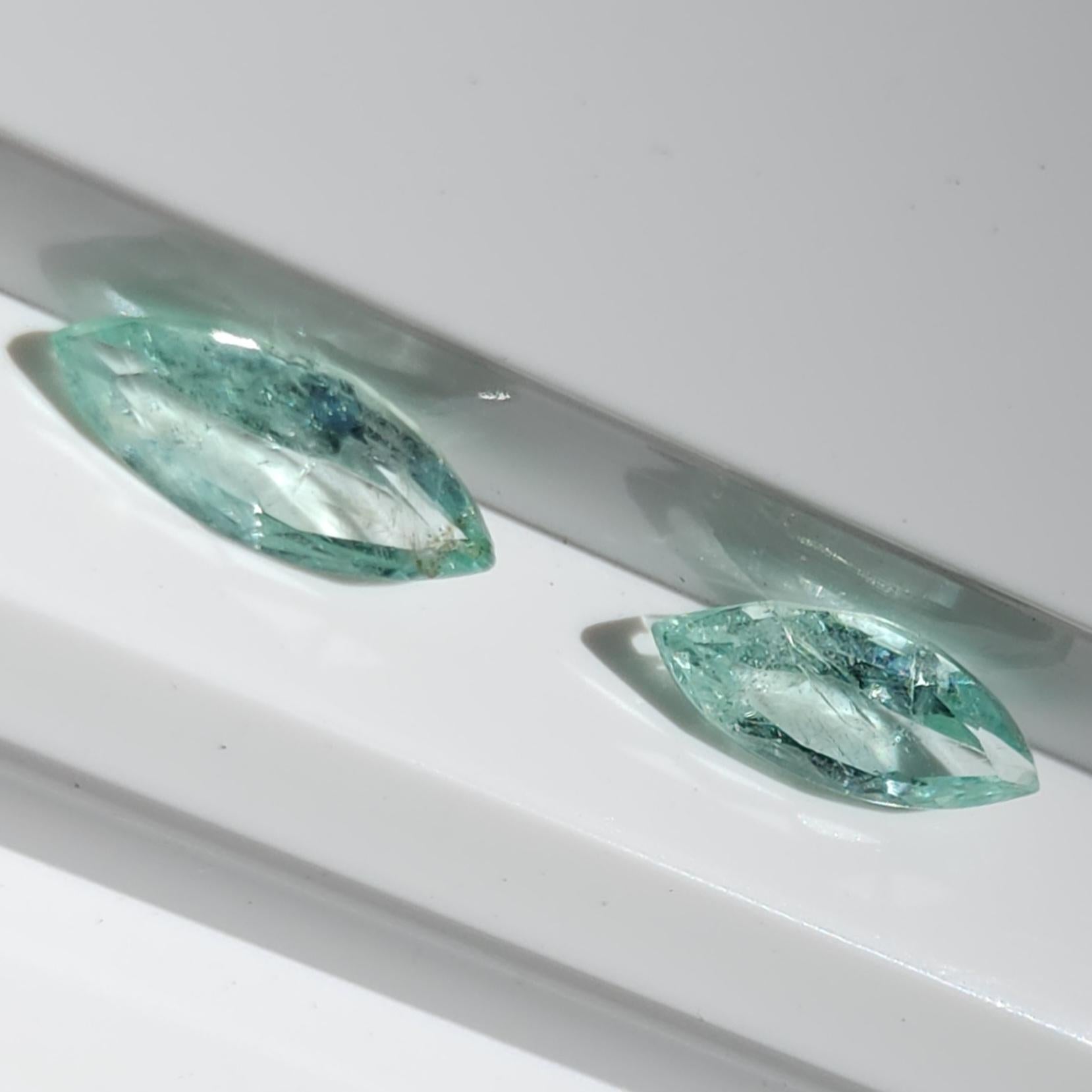 1.36Ct Natural Loose Emerald Marqiuse Shape 2 Pcs In New Condition For Sale In רמת גן, IL