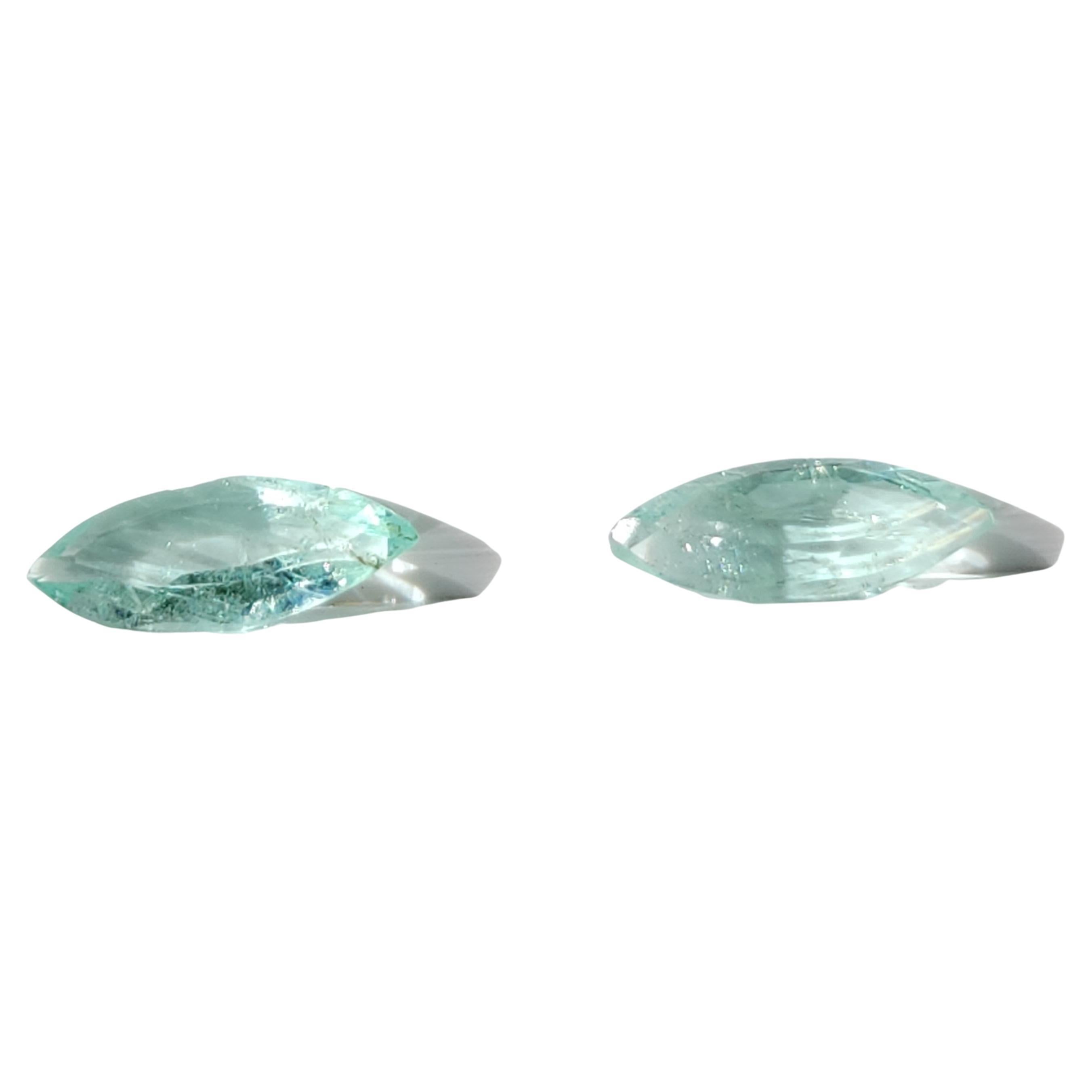 1.36Ct Natural Loose Emerald Marqiuse Shape 2 Pcs For Sale