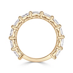 1.36ct Oval Cut Diamond Wedding Band in 18k Champagne Yellow Gold