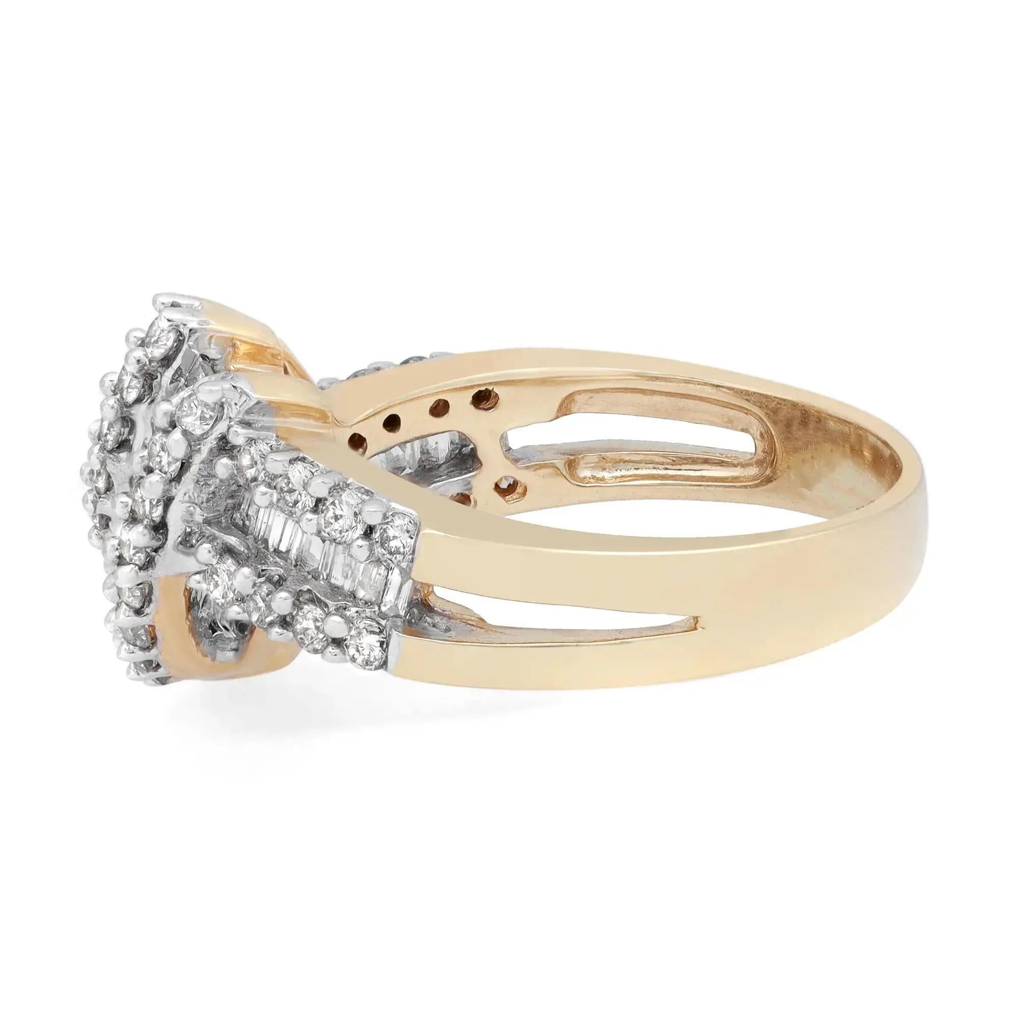 Modern 1.36cttw Baguette and Round Cut Diamond Cocktail Ring 14k Yellow Gold For Sale