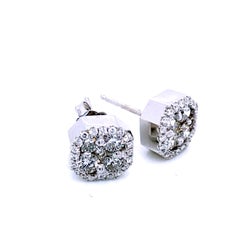 1.37 Carat 14 Karat Cluster Center Diamond Earring with Halo