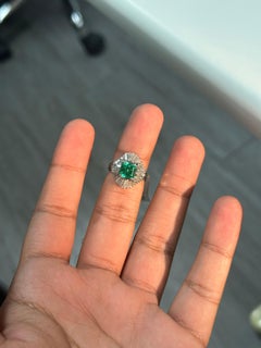 1.37 Carat Colombian Emerald & Diamond Art Deco Platinum 900 Ring