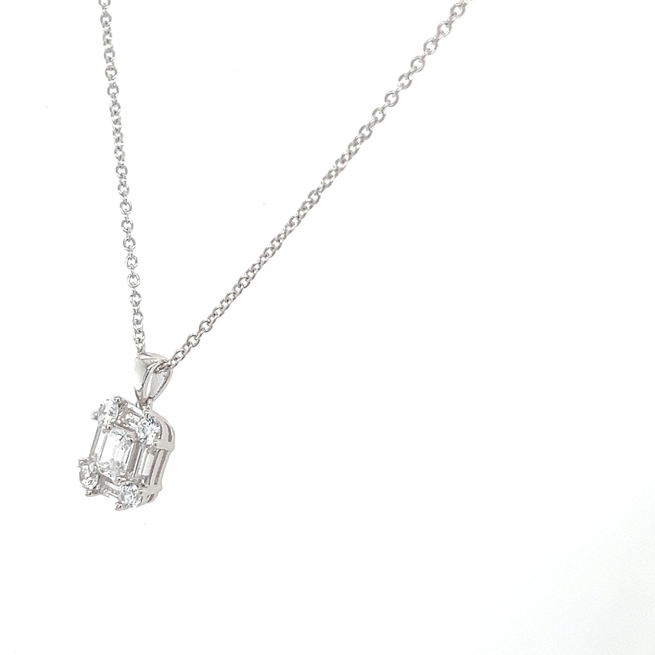 Art Déco Collana con ciondolo a forma di baguette e taglio rotondo in argento sterling con 1,37 carati di zirconi cubici in vendita