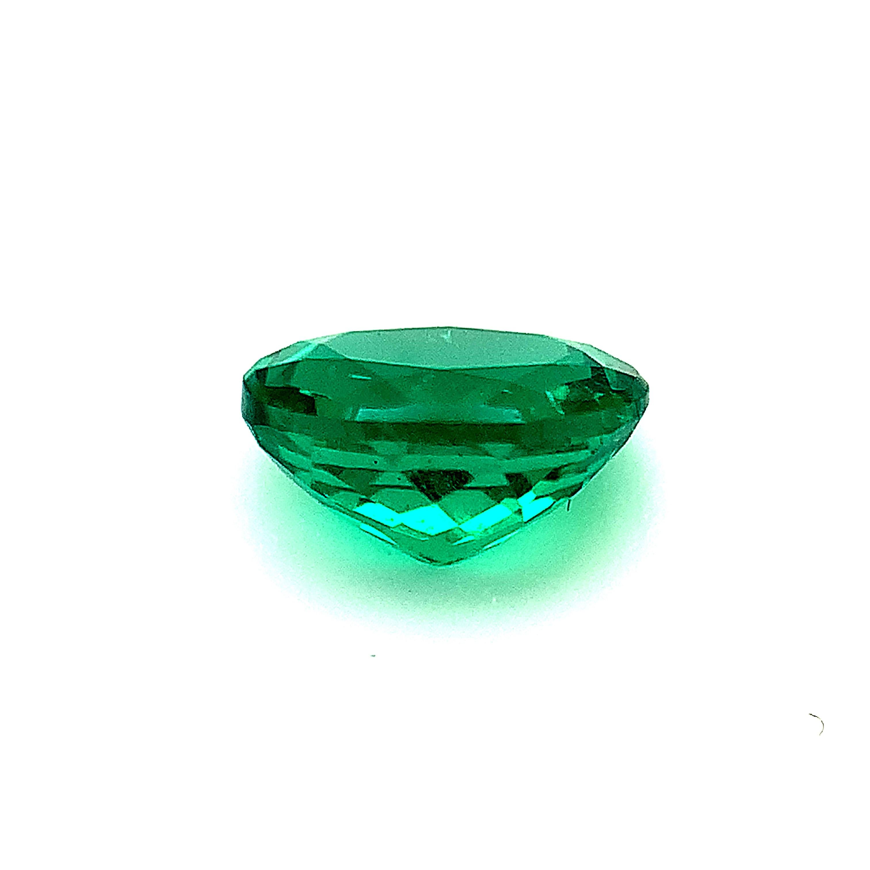 1.37 Carat Emerald Oval, Unset Loose Gemstone, GIA Certified For Sale 1