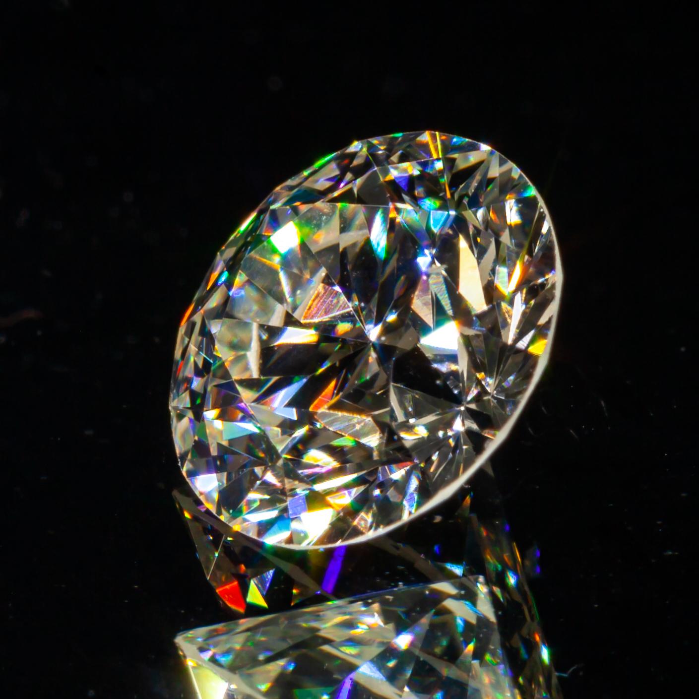 Moderne Diamant taille ronde brillant de 1,37 carat non serti K/VS2 certifié GIA en vente