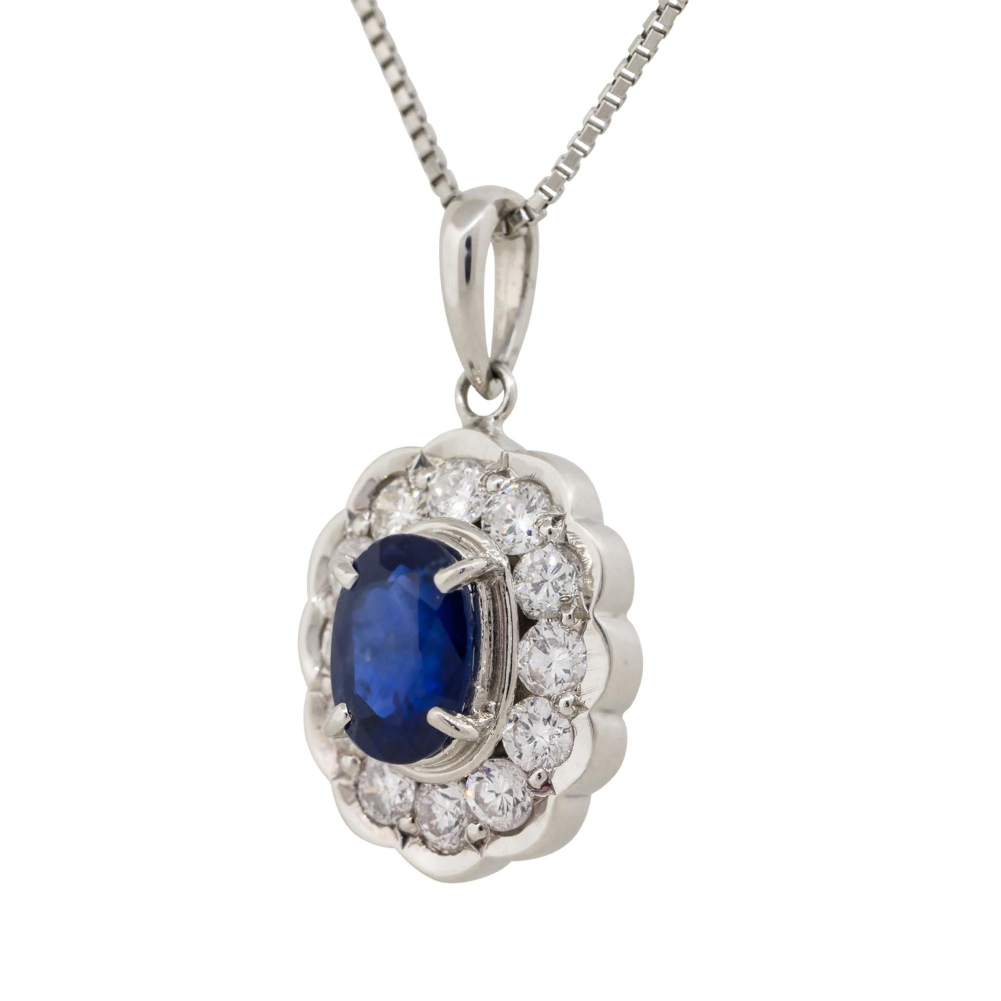 1.37 Carat Oval Cut Sapphire Pendant Necklace with Diamonds Platinum In New Condition In Boca Raton, FL