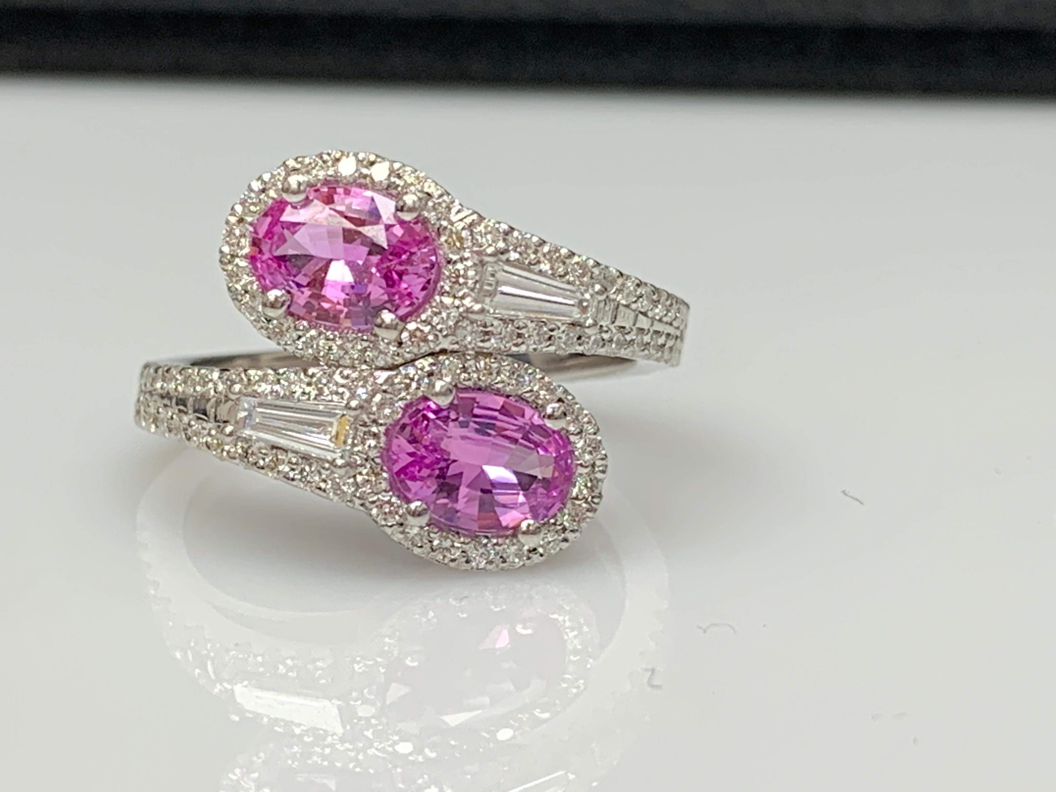 1.37 Carat Ovalcut Pink Sapphire Diamond Toi Et Moi Engagementring 14K Whitegold For Sale 8